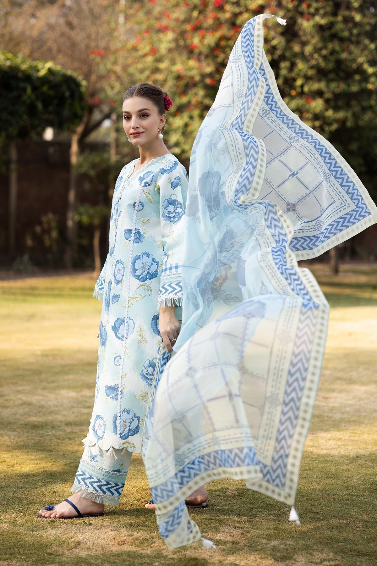 Alizeh | Sheen Lawn Prints 25 | AF-PL-6031-Laya - Official Alizeh stockist in UK - Sakeena London