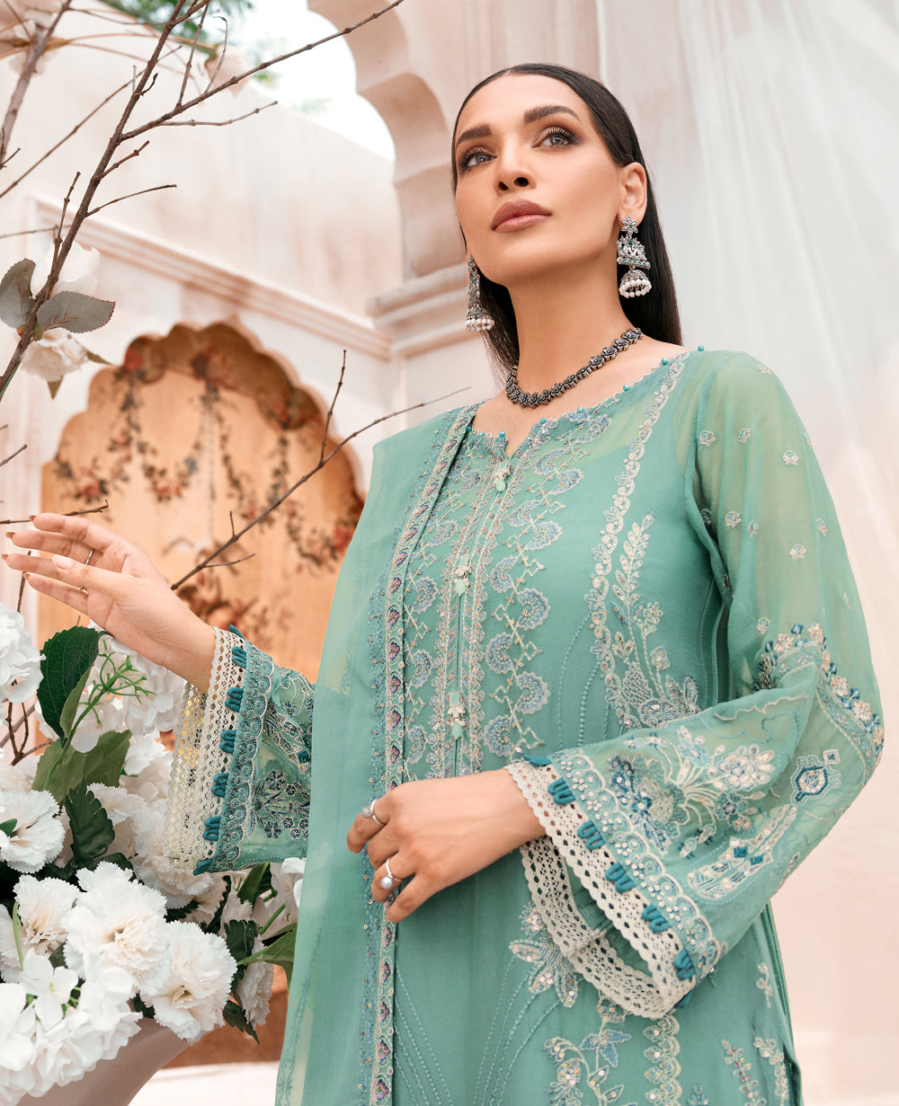 Xenia Formals | Raahi Luxury Formals | VEJAH - Official Xenia Formals stockist in UK - Sakeena London
