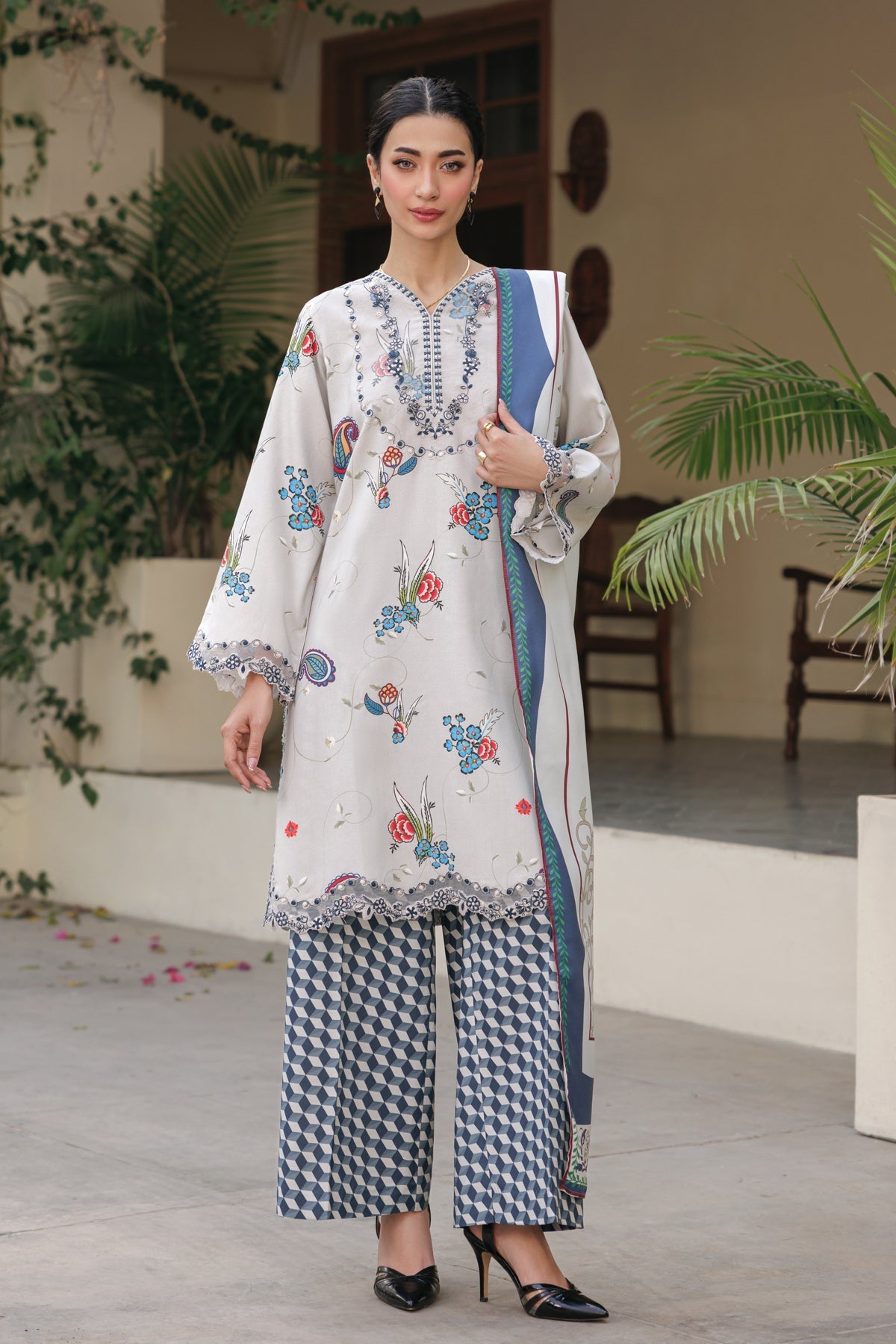 Xenia Formals | Ready to Wear | DAHREEM - Official Xenia Formals stockist in UK - Sakeena London