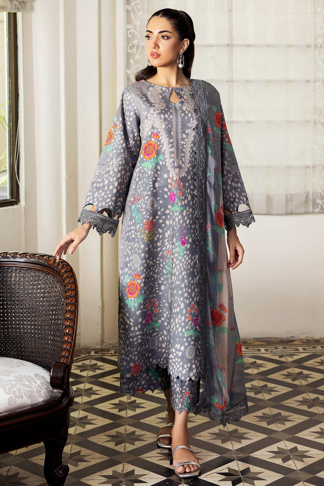 Charizma | Range Collection | CRN4-16 - Official Charizma stockist in UK - Sakeena London