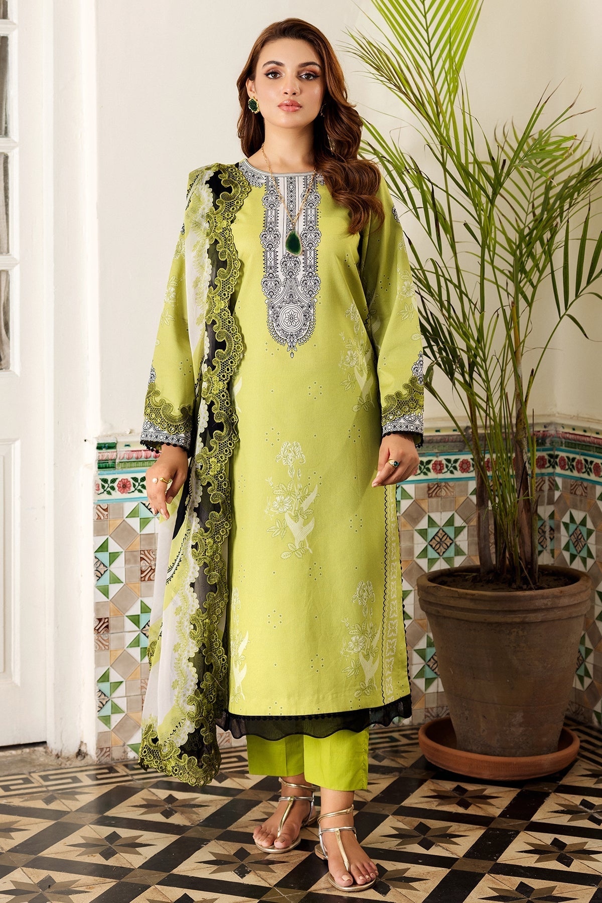 Charizma | Range Collection | CRN4-17 - Official Charizma stockist in UK - Sakeena London