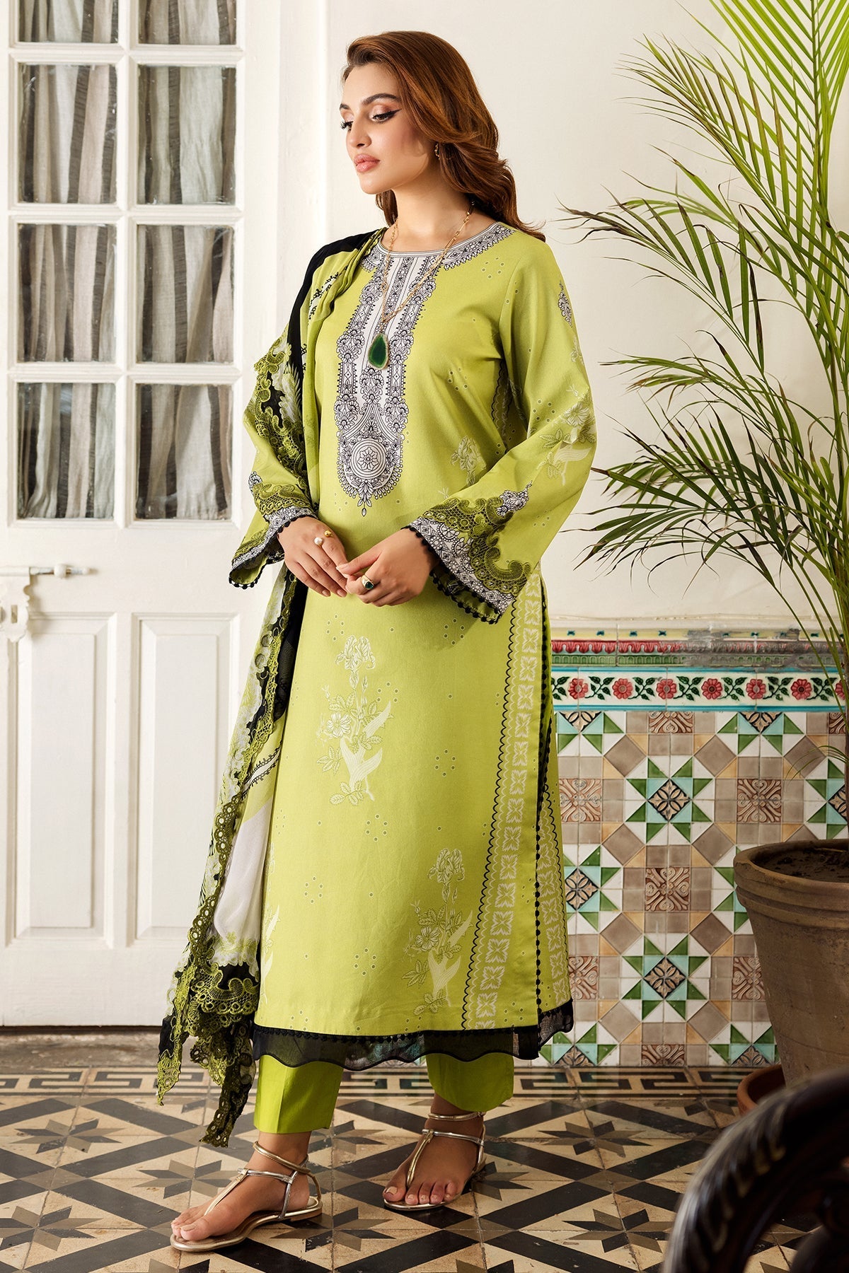 Charizma | Range Collection | CRN4-17 - Official Charizma stockist in UK - Sakeena London
