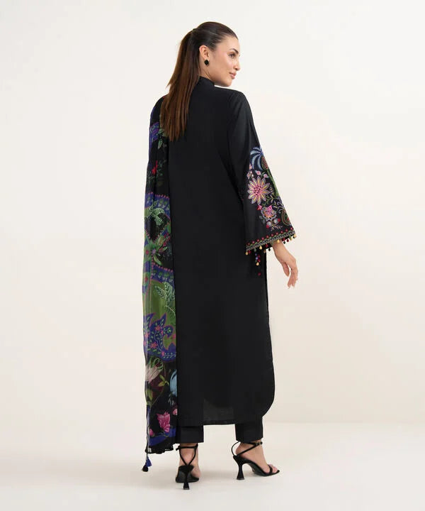 Sapphire | Fall Winter 25 | 3 Piece - Embroidered Lawn Suit 0U3PESG25V57 - Official Sapphire stockist in UK - Sakeena London