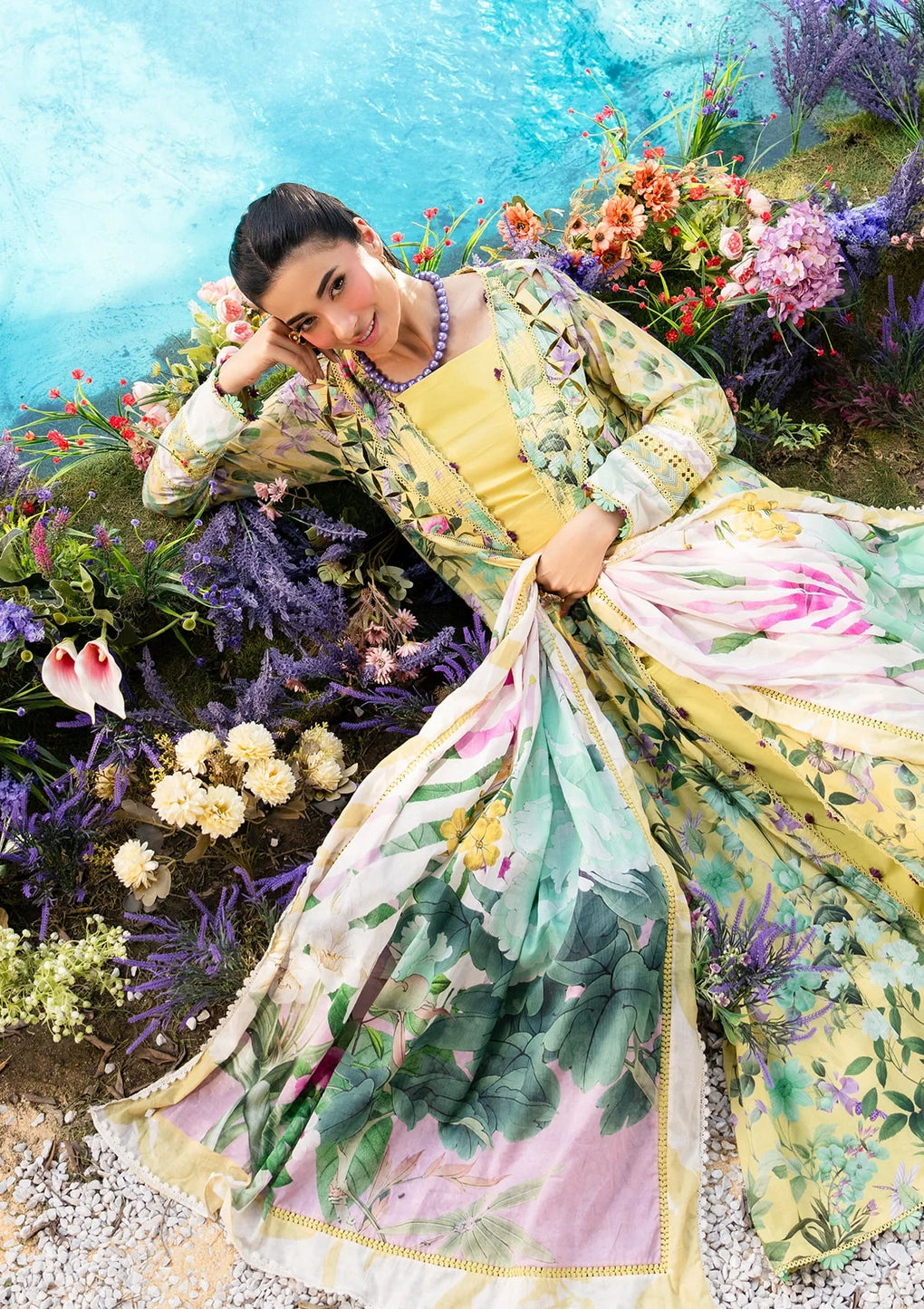 Elaf Premium | Prints 25 | EPS-7A DAISY FIELDS - Official Elaf Premium stockist in UK - Sakeena London