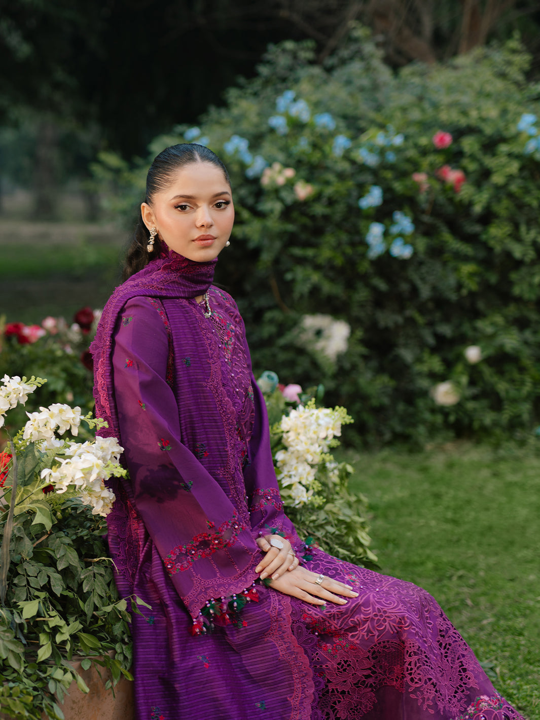 Bin Ilyas | Freesia Embroidered Lawn 25 | 105 - B - Official Bin Ilyas stockist in UK - Sakeena London