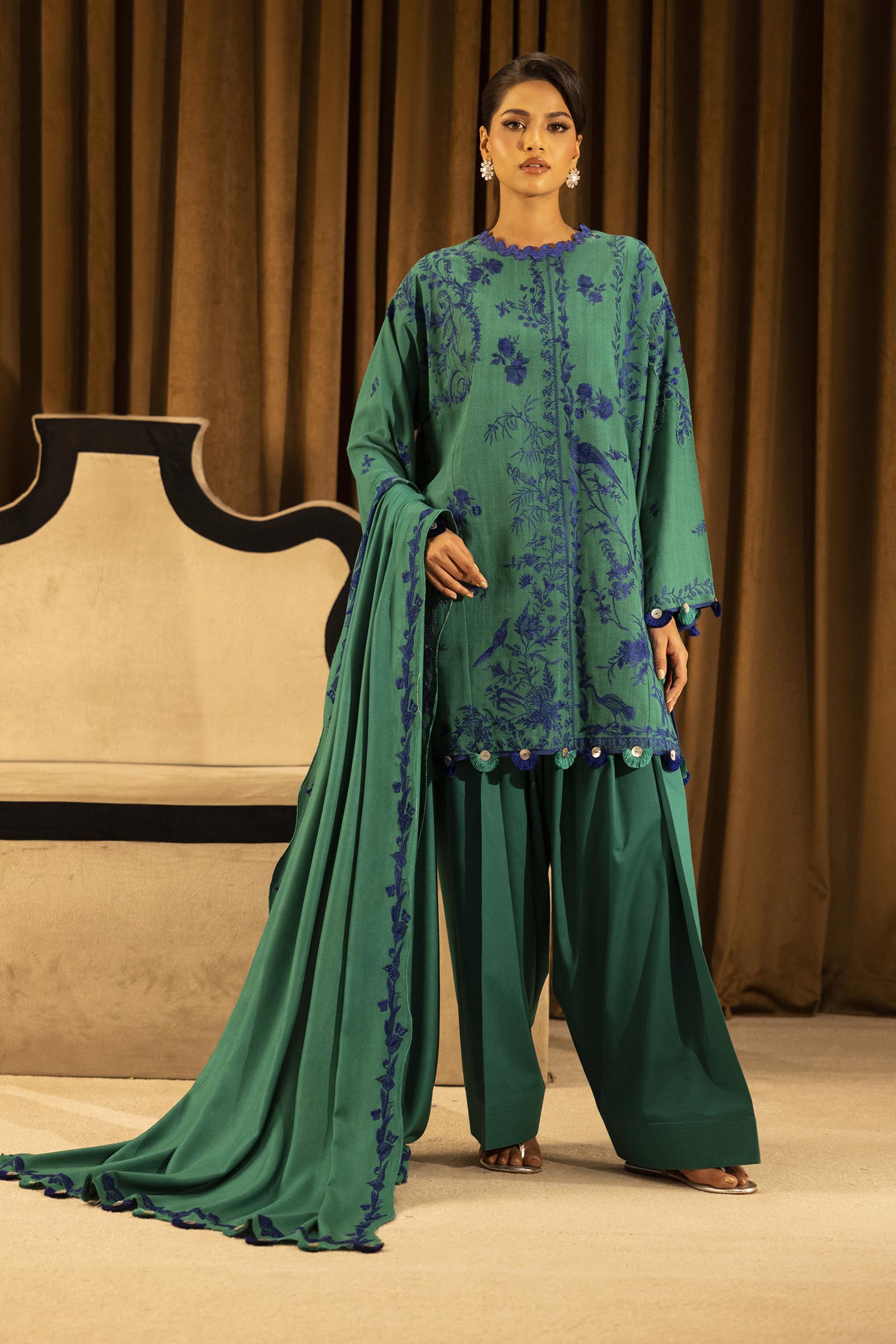 Sana Safinaz | Muzlin Winter 25 | 010A - Official Sana Safinaz stockist in UK - Sakeena London