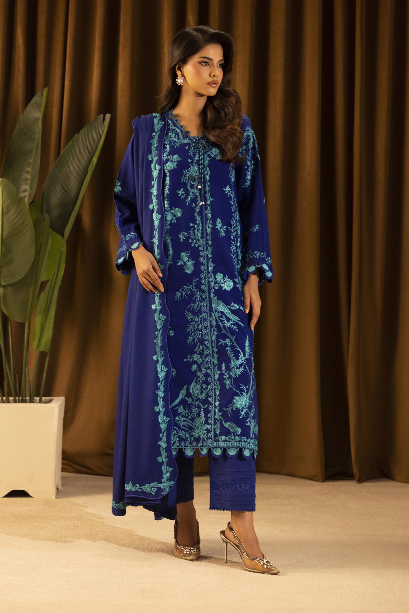 Sana Safinaz | Muzlin Winter 25 | 010B - Official Sana Safinaz stockist in UK - Sakeena London