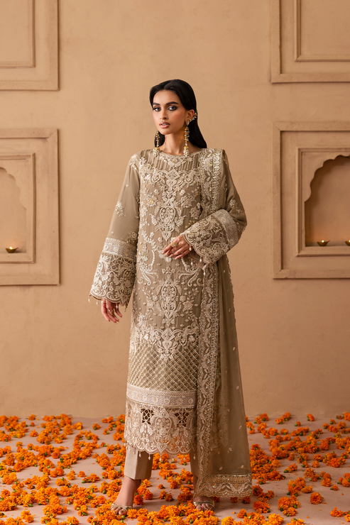 Emaan Adeel | Sheherzadi Formals 25 | ULFAT - Official Emaan Adeel stockist in UK - Sakeena London