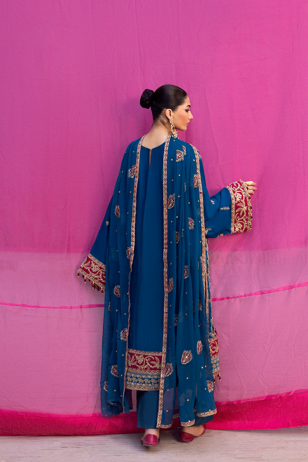 Emaan Adeel I The Empress Wedding Formals I VELANIS - Official Emaan Adeel stockist in UK - Sakeena London