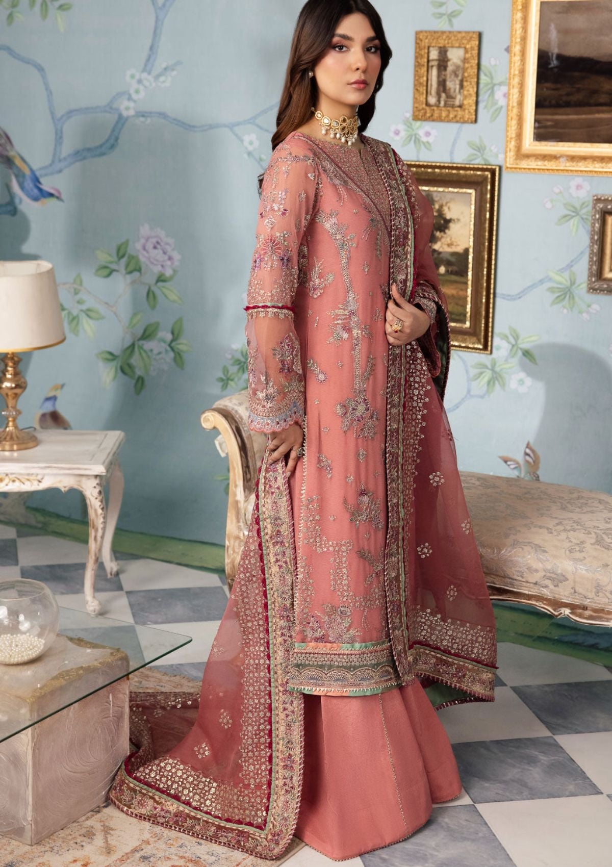 Formal Collection - Iznik - Chinon - ICC#35 - Dareen