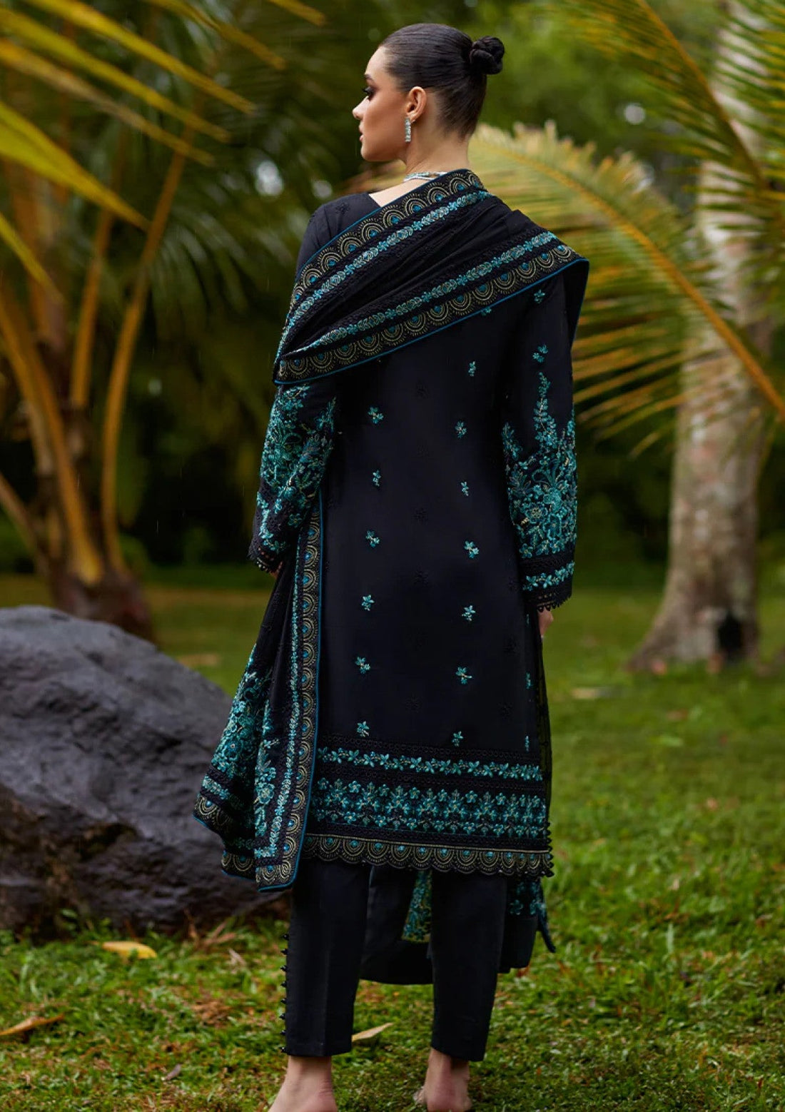 Lawn - Gulaal - Luxury Lawn 25 - GL25#08 - Scilla