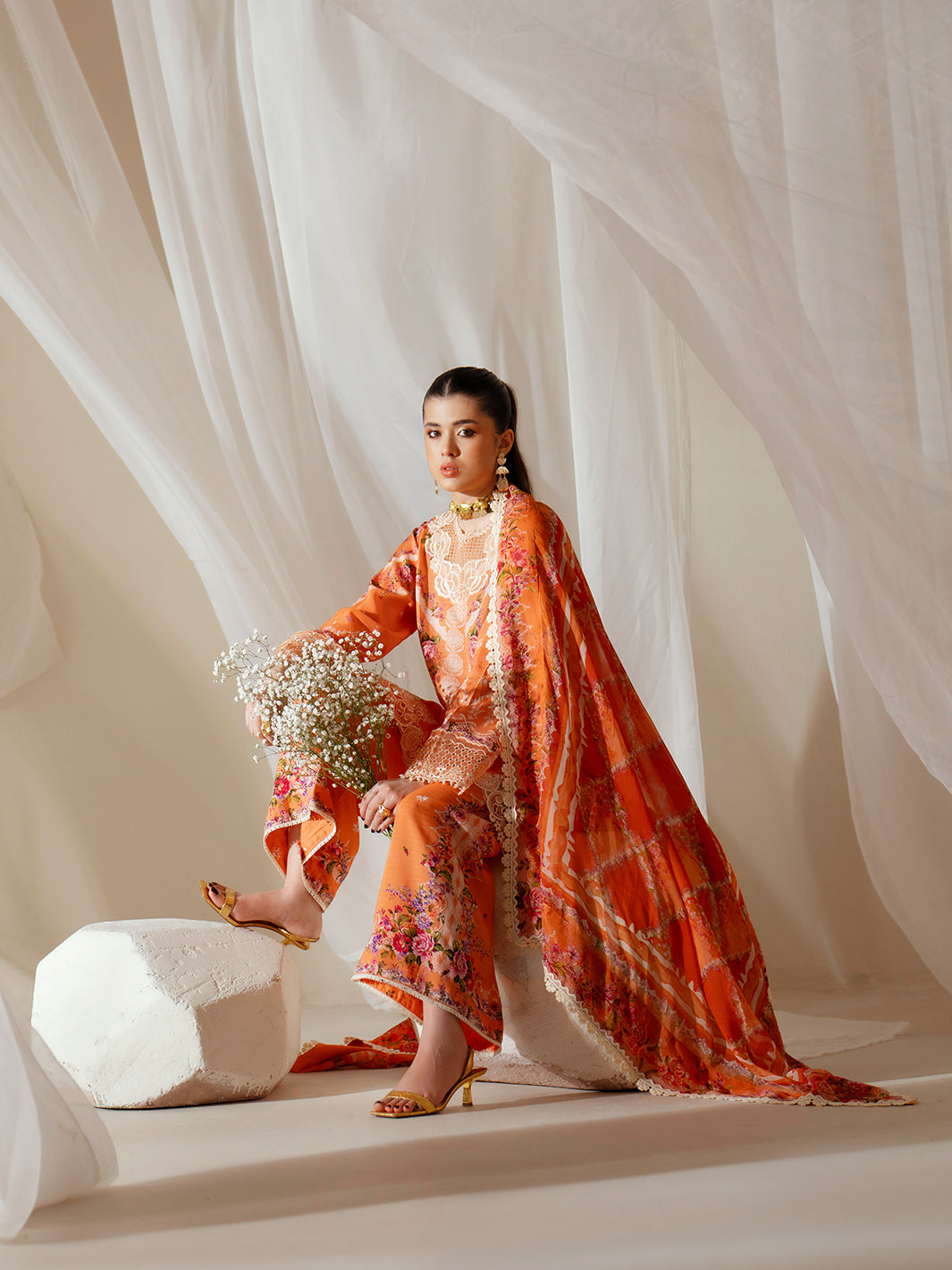 Bin Ilyas | Eres Bonita Viscose 25 | 1101-A - Official Bin Ilyas stockist in UK - Sakeena London