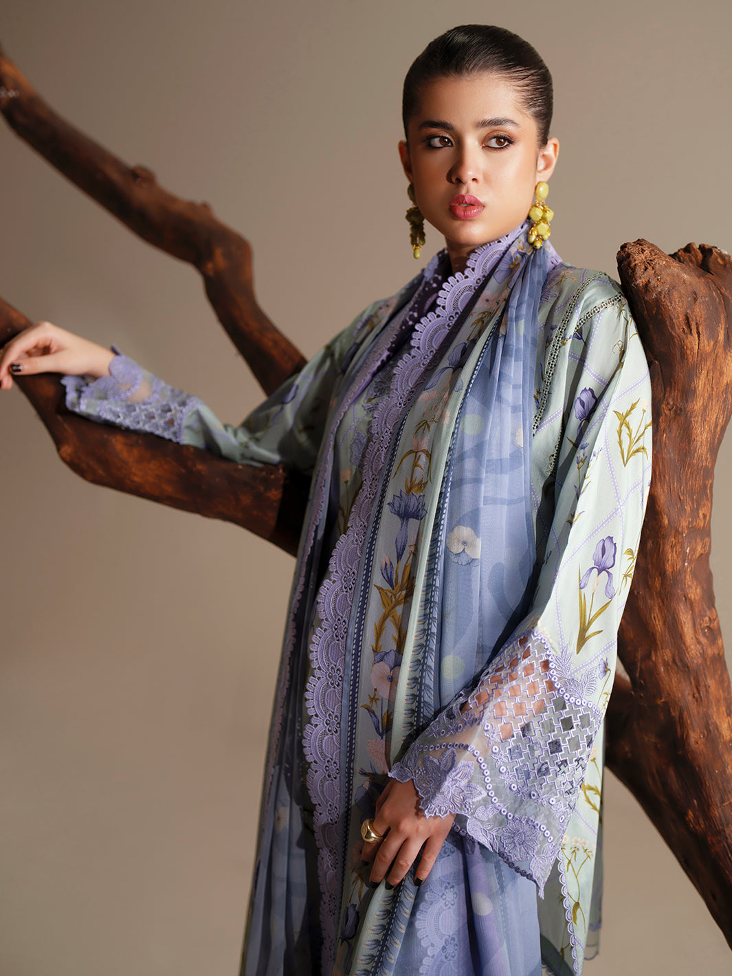 Bin Ilyas | Eres Bonita Viscose 25 | 1103-A - Official Bin Ilyas stockist in UK - Sakeena London