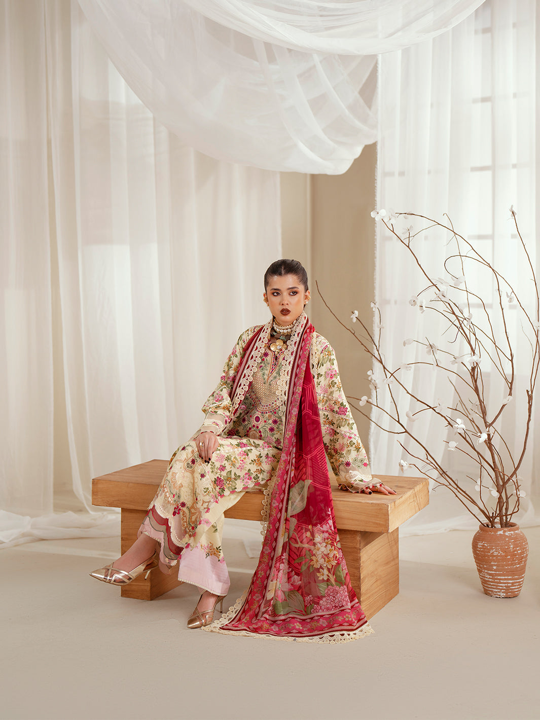 Bin Ilyas | Eres Bonita Viscose 25 | 1107-A - Official Bin Ilyas stockist in UK - Sakeena London