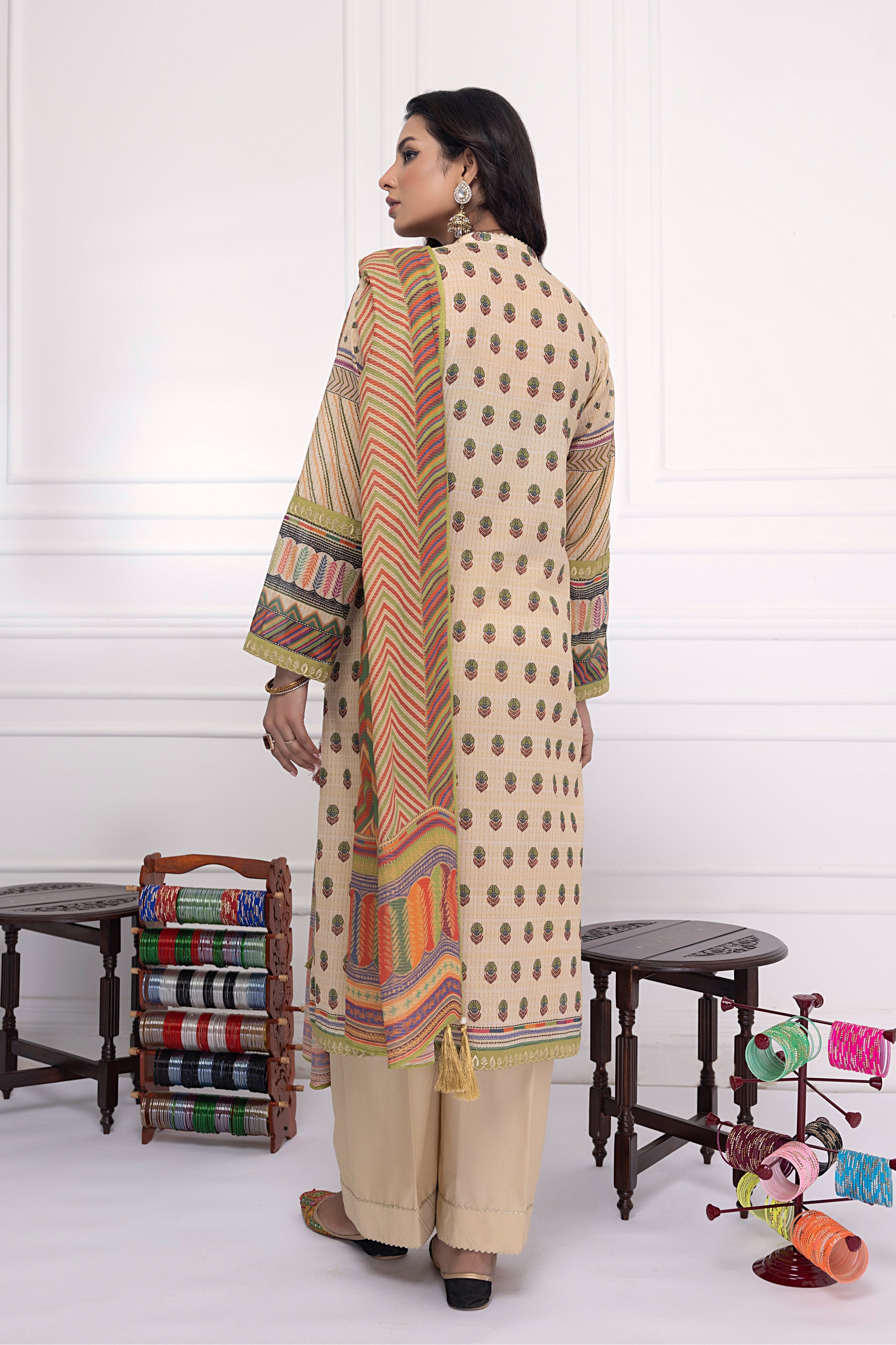 LSM | Winter Marina 24 | 0026 - Official LSM stockist in UK - Sakeena London