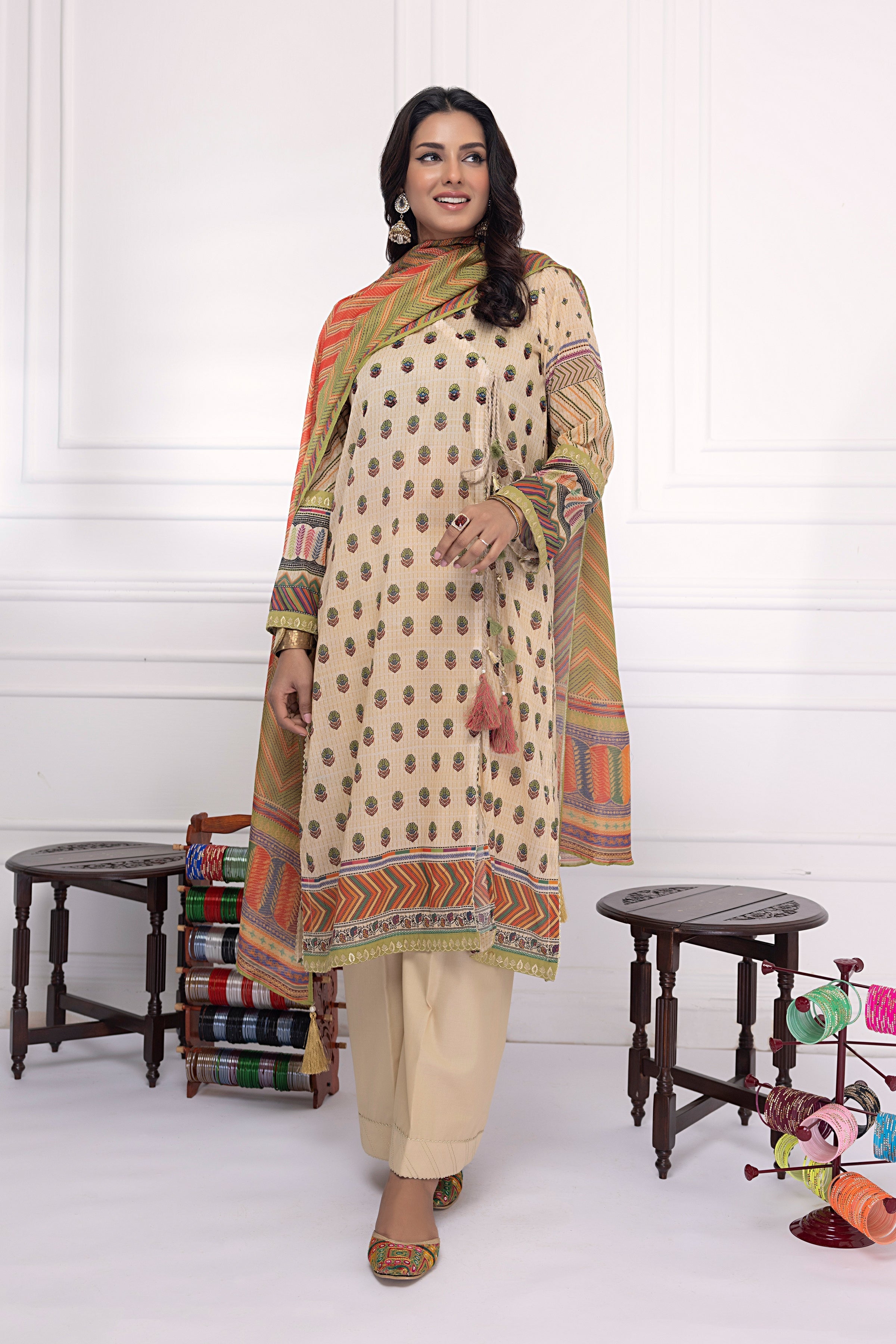 LSM | Winter Marina 24 | 0026 - Official LSM stockist in UK - Sakeena London