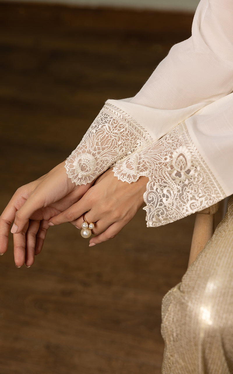Threads and Motifs | Formal Dresses 25 | EMBROIDERED TOP WITH TUBE AND SEQUINS TROUSER - Official Threads and Motifs stockist in UK - Sakeena London
