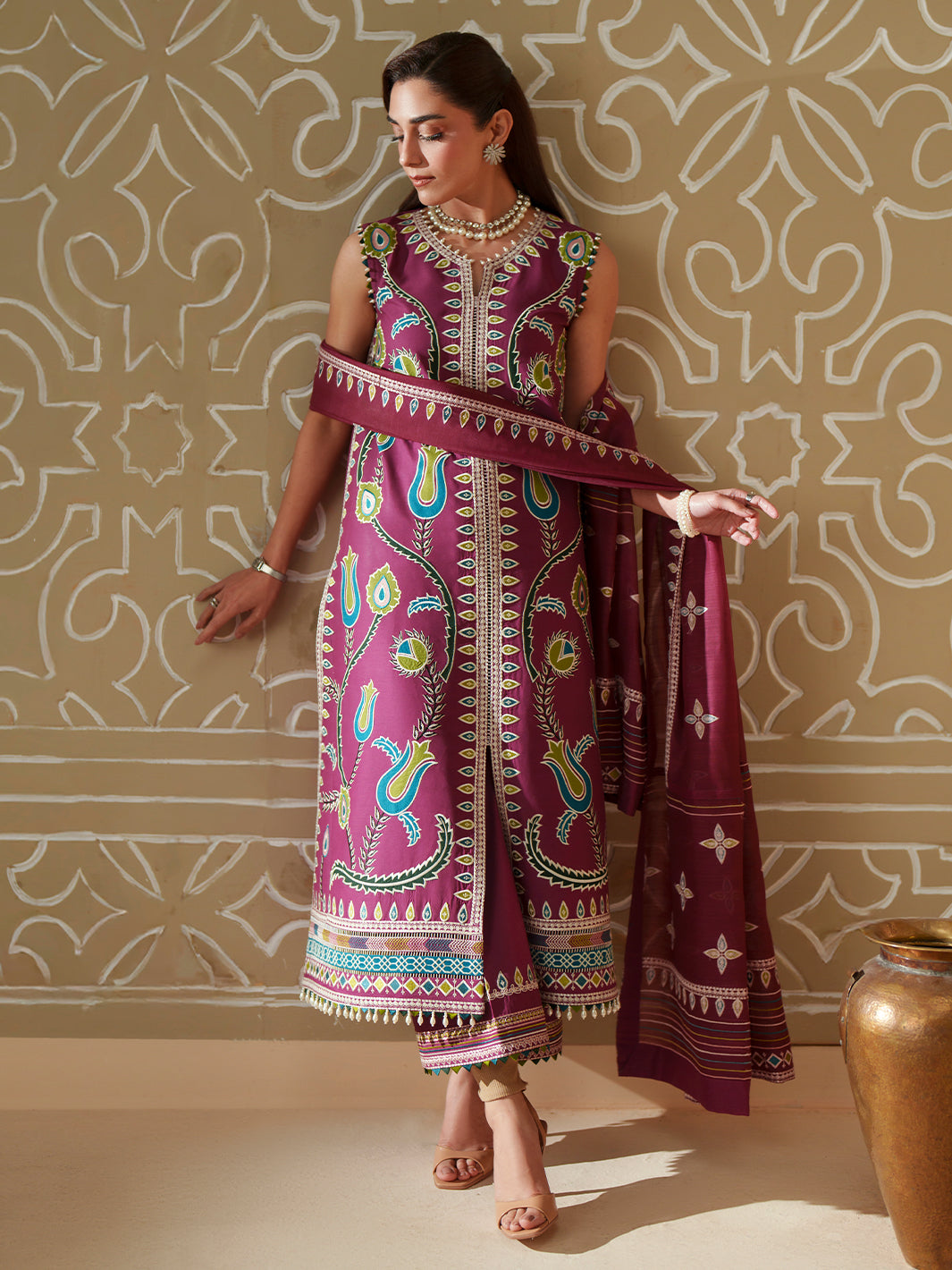 Bin Ilyas | Mashriq Luxury Lawn 26 | D-118-A