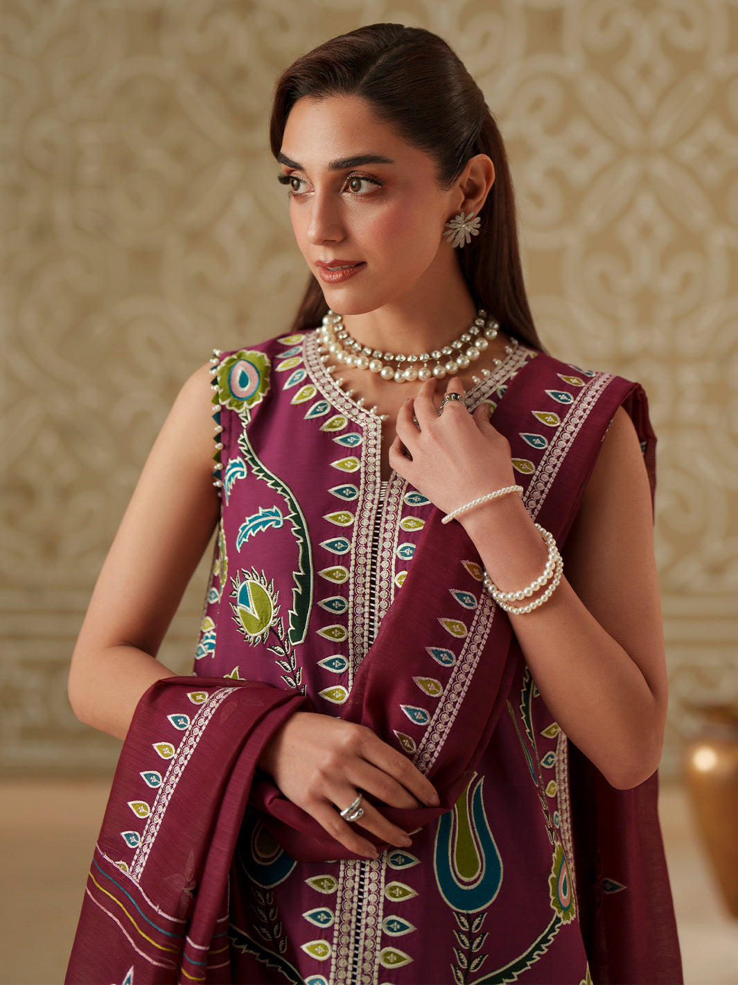 Bin Ilyas | Mashriq Luxury Lawn 26 | D-118-A