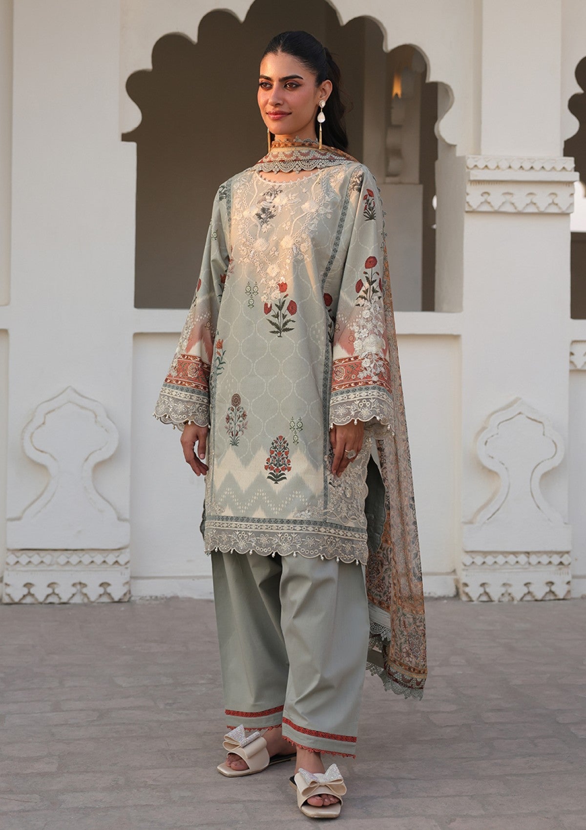 Lawn - Asim Jofa - Eid Signature - Festive 25 - AJUBF-40