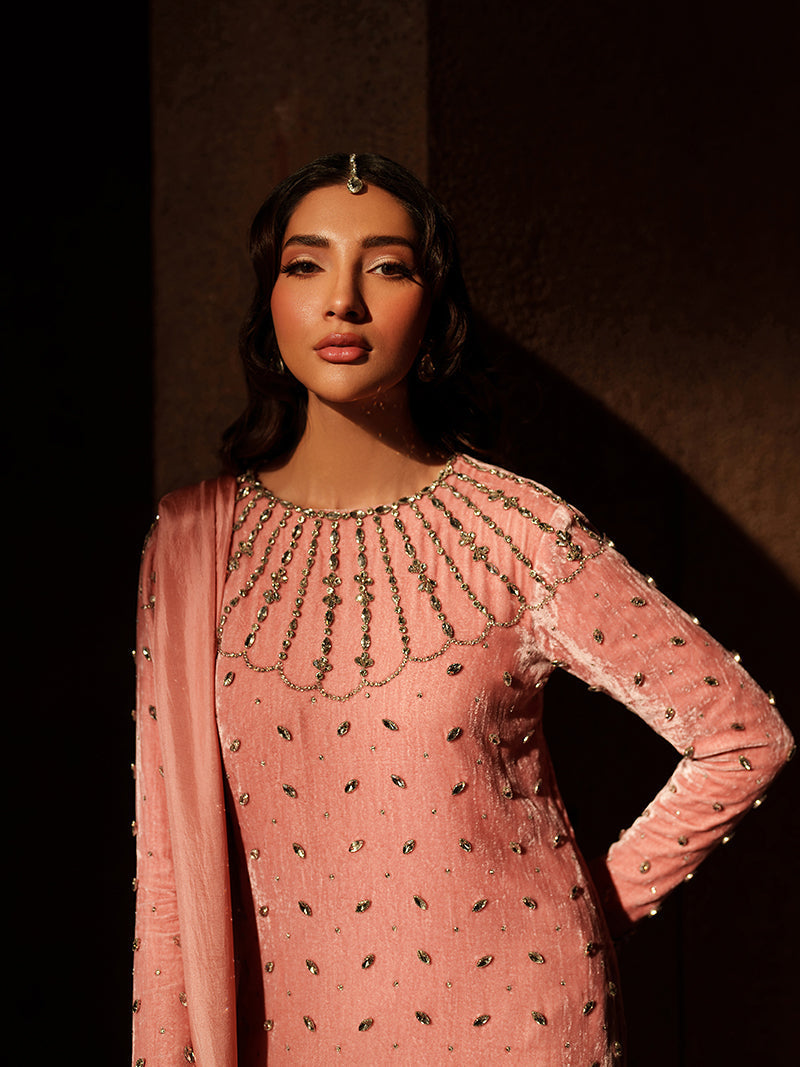 Caia | Luxury Velvet Edit 25 | Nora (Pink)
