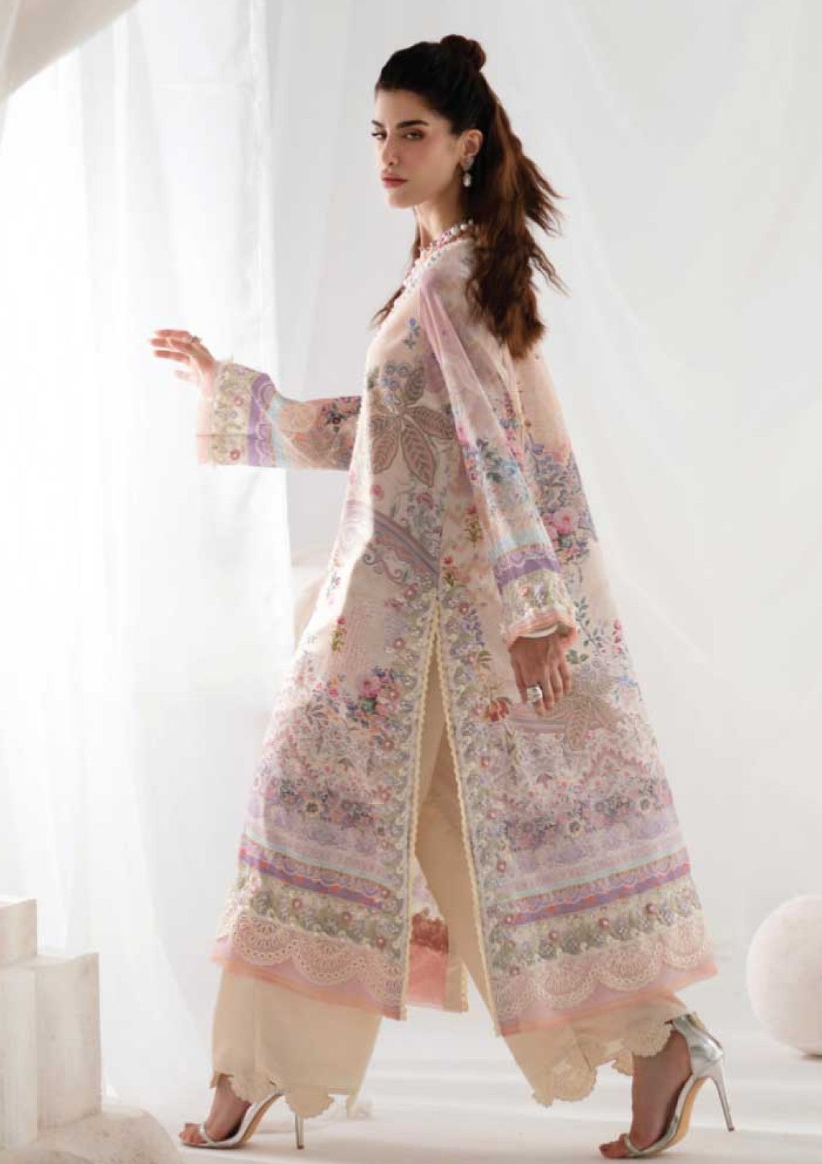 Winter - AJR Couture - Garden Whispers - Silk Edit 25 - GWS#02 - ROSIRA