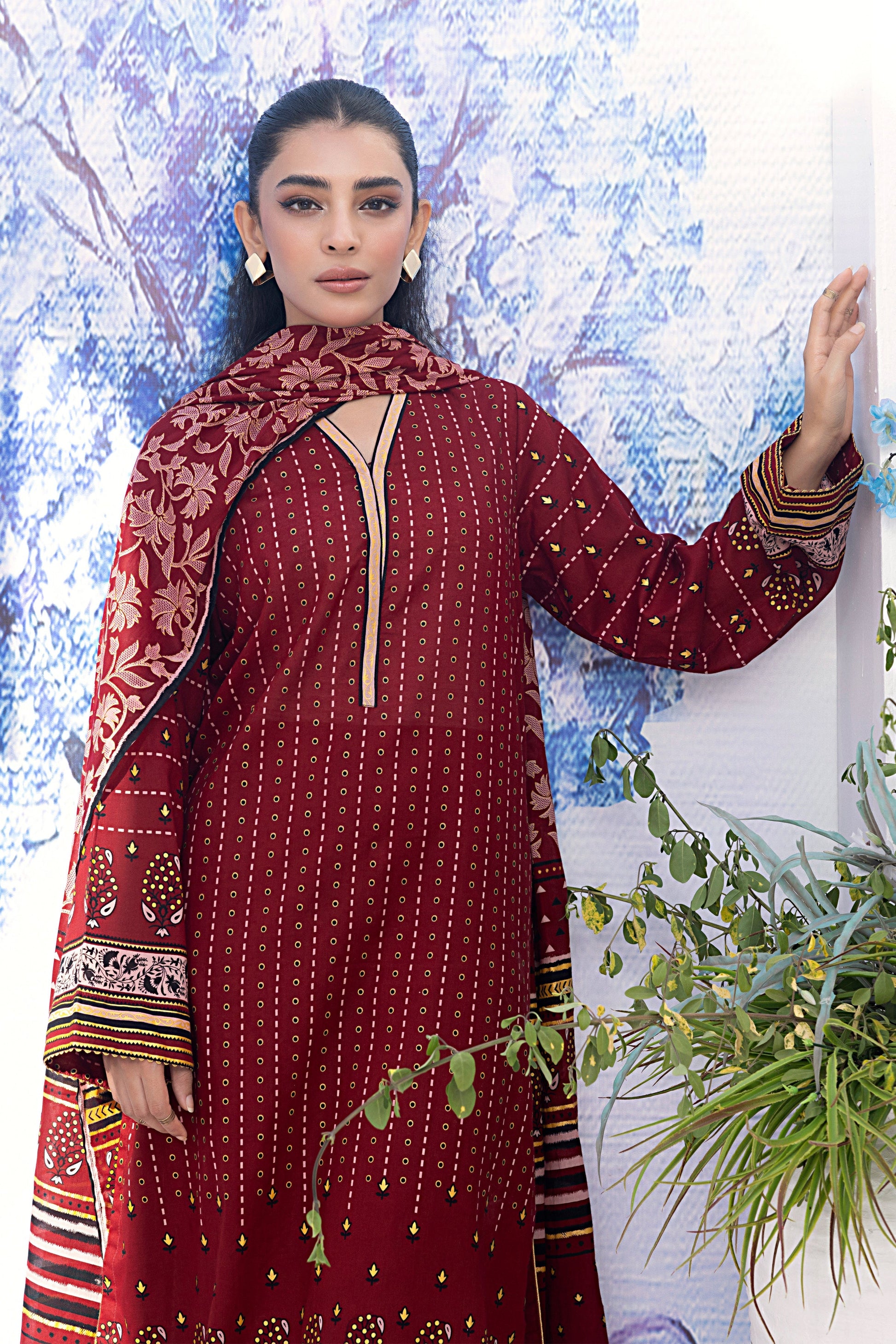 LSM | Winter Marina 24 | 0240 - Official LSM stockist in UK - Sakeena London