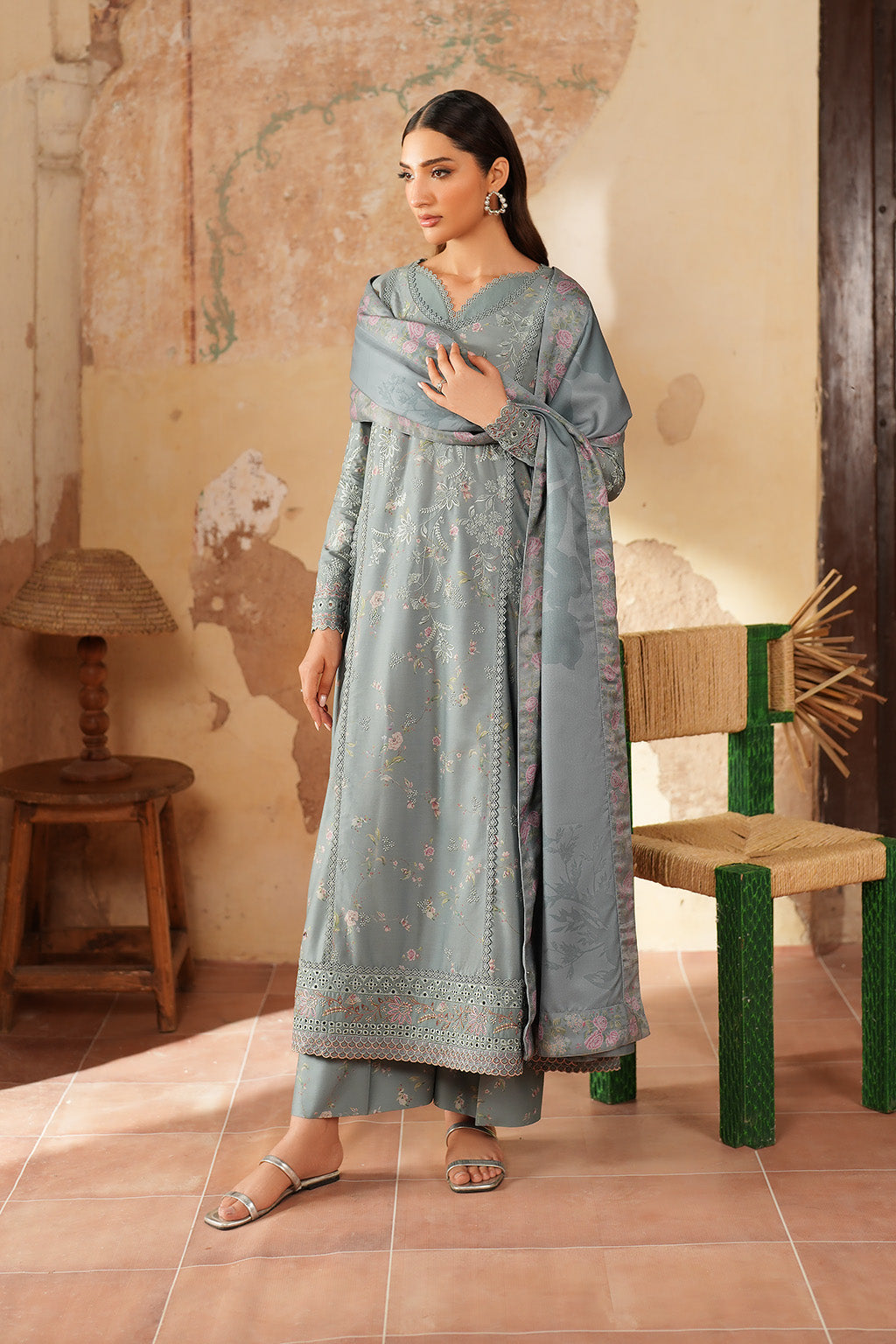 Iznik | Winter 25 | IPF-10 - Official Iznik stockist in UK - Sakeena London