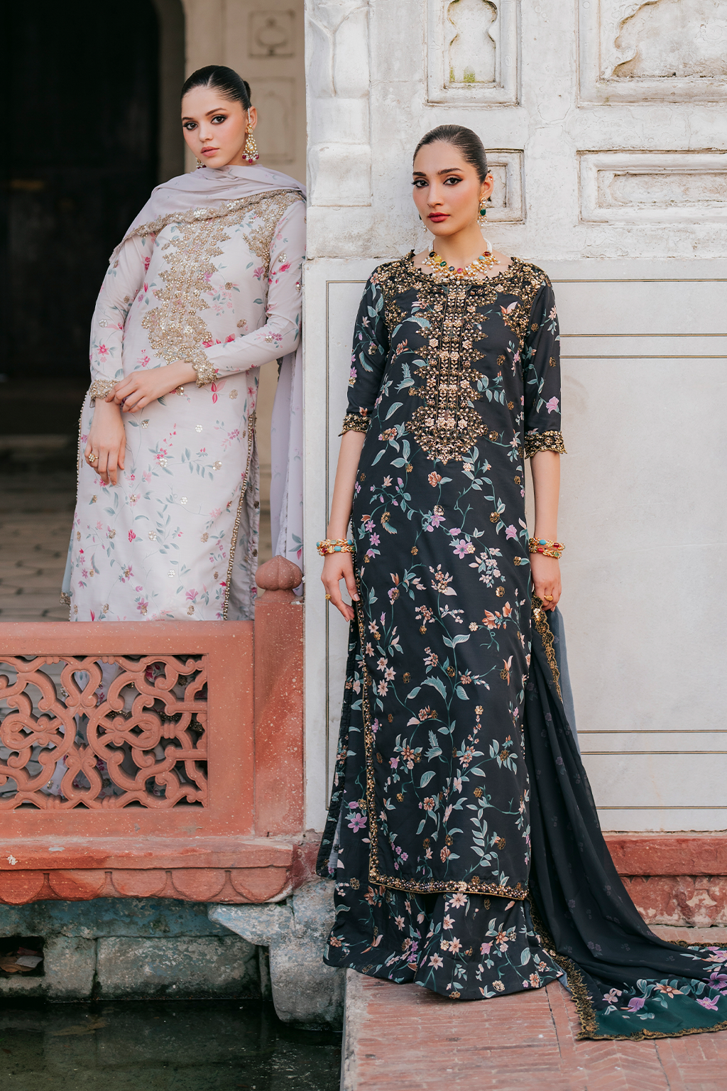 Iznik | Formal Wear | UE-317 - Official Iznik stockist in UK - Sakeena London