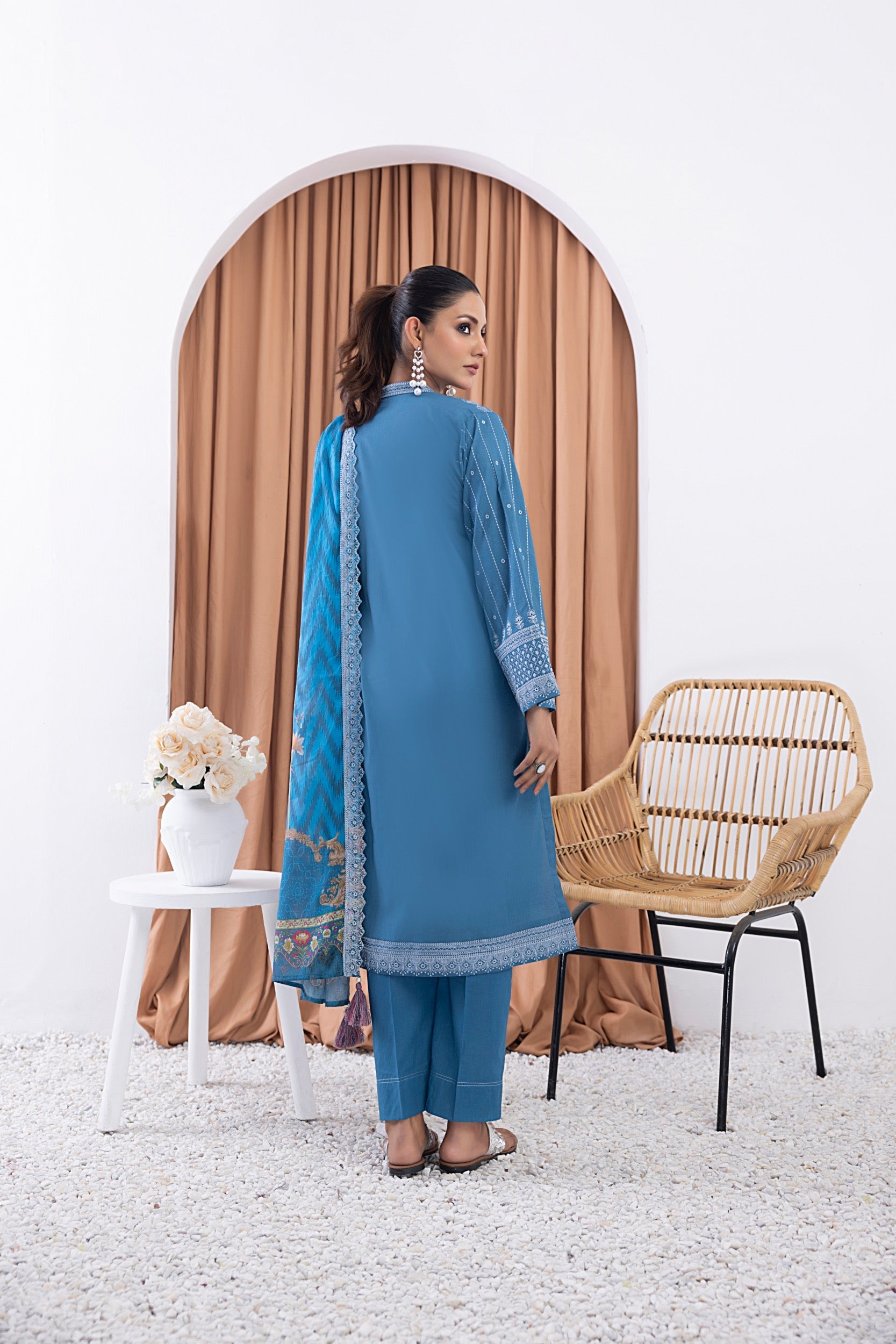LSM | Winter Marina 24 | 0689 - Official LSM stockist in UK - Sakeena London