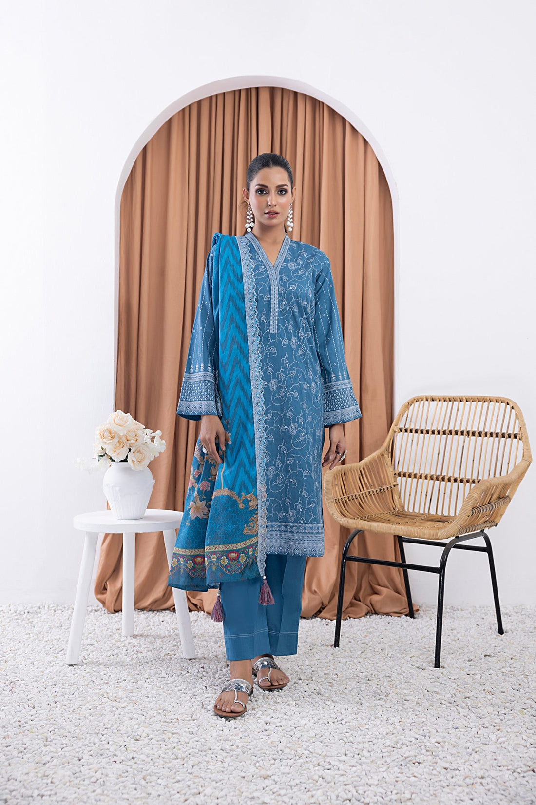 LSM | Winter Marina 24 | 0689 - Official LSM stockist in UK - Sakeena London