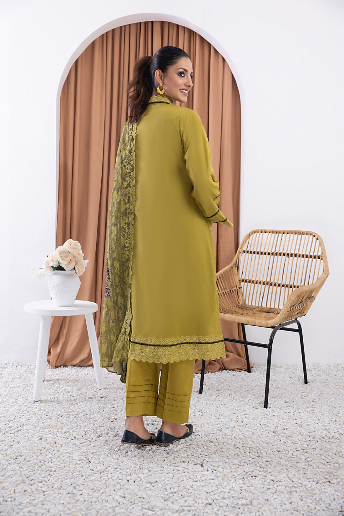 LSM | Winter Marina 24 | 0126 - Official LSM stockist in UK - Sakeena London