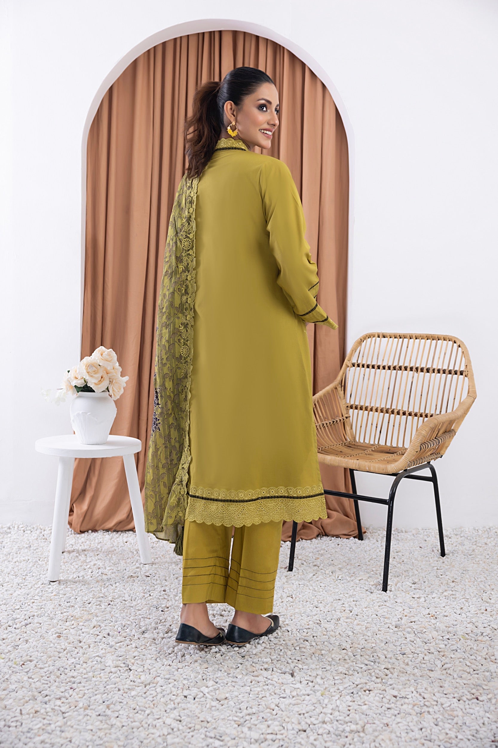 LSM | Winter Marina 24 | 0126 - Official LSM stockist in UK - Sakeena London