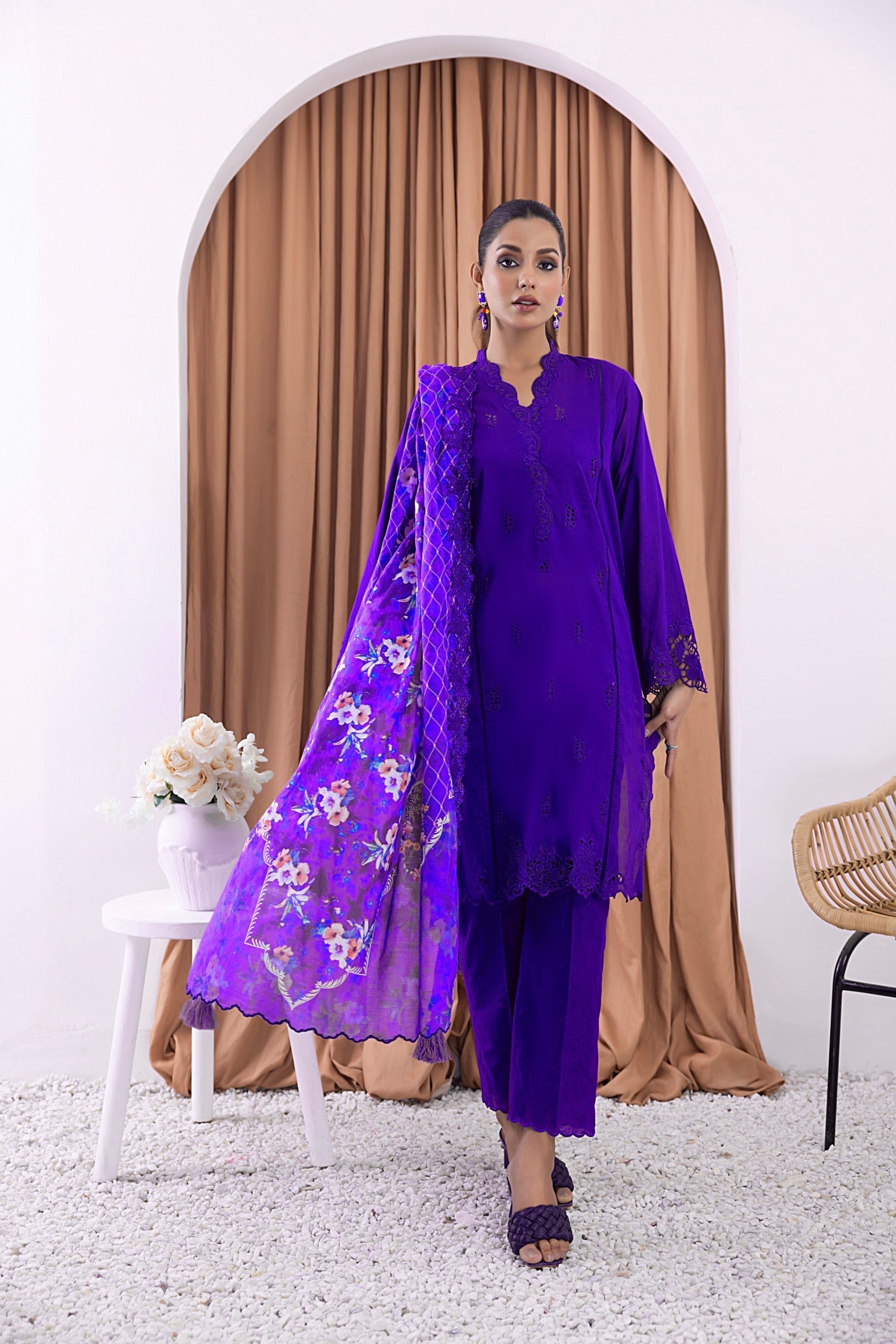 LSM | Winter Marina 24 | 0018 - Official LSM stockist in UK - Sakeena London