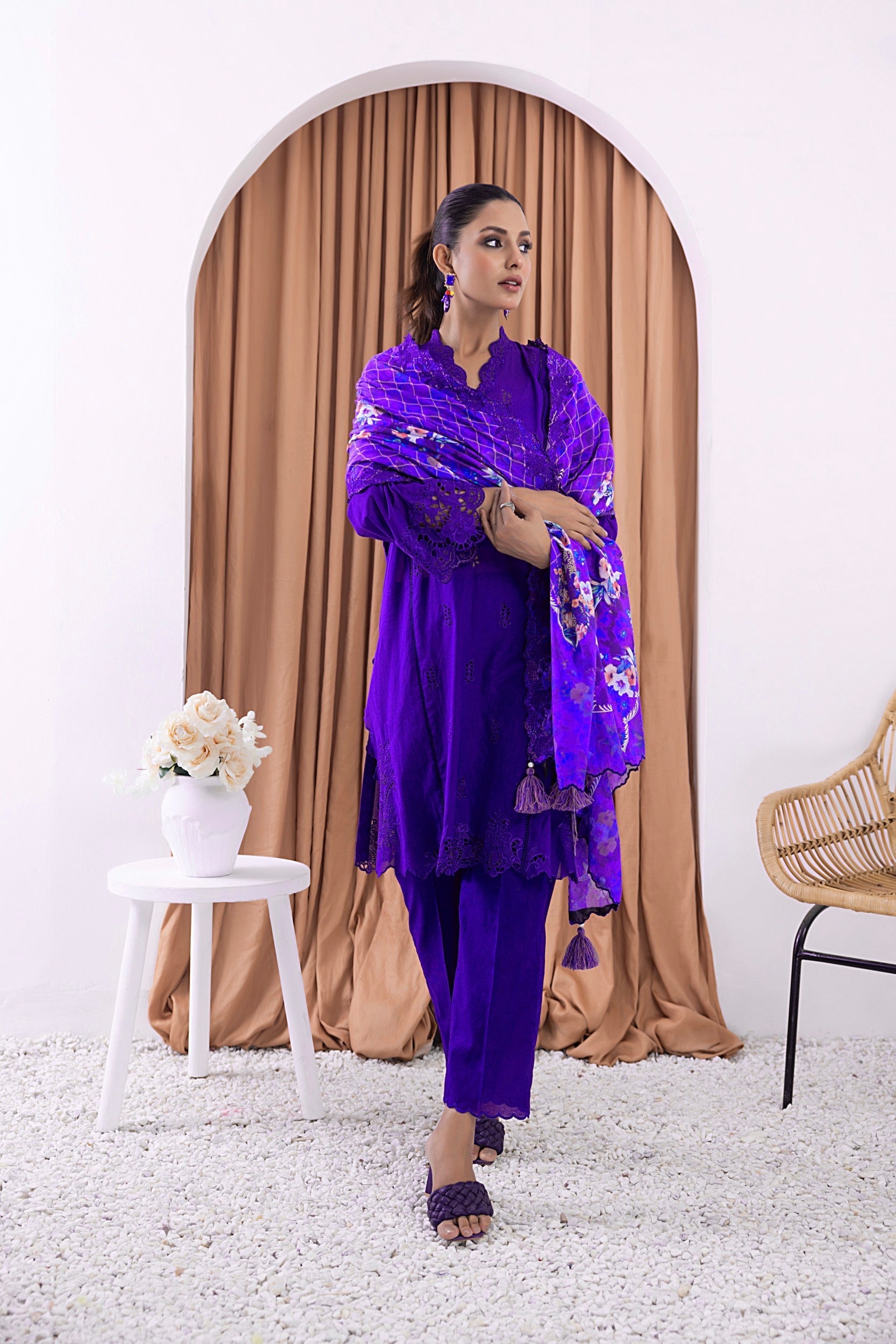 LSM | Winter Marina 24 | 0018 - Official LSM stockist in UK - Sakeena London