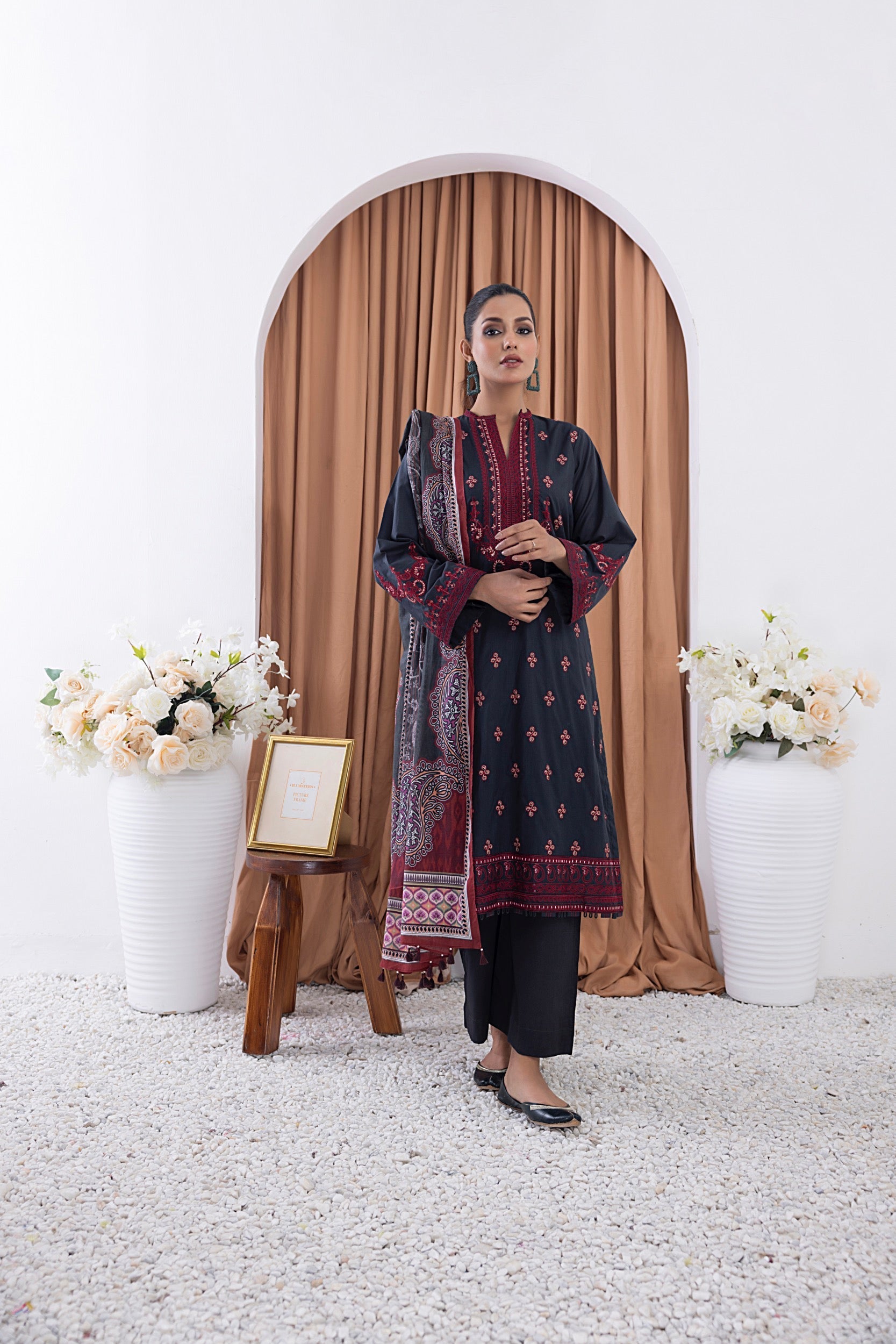 LSM | Winter Marina 24 | 0066 - Official LSM stockist in UK - Sakeena London
