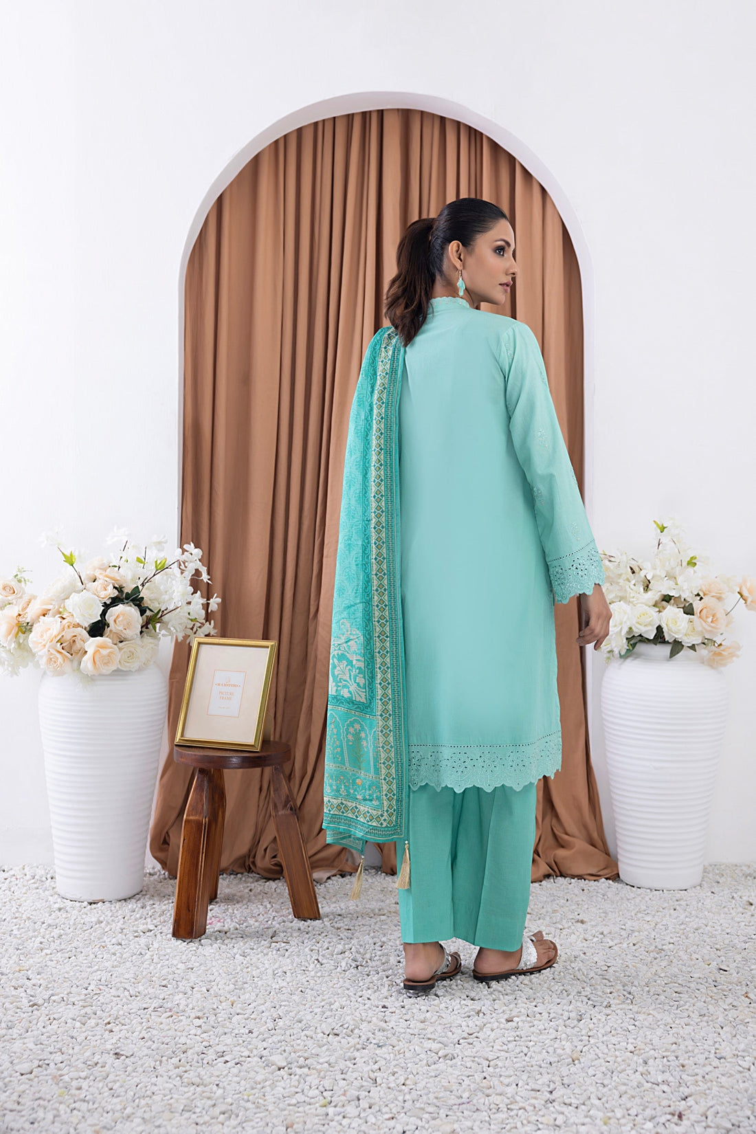 LSM | Winter Marina 24 | 0116 - Official LSM stockist in UK - Sakeena London