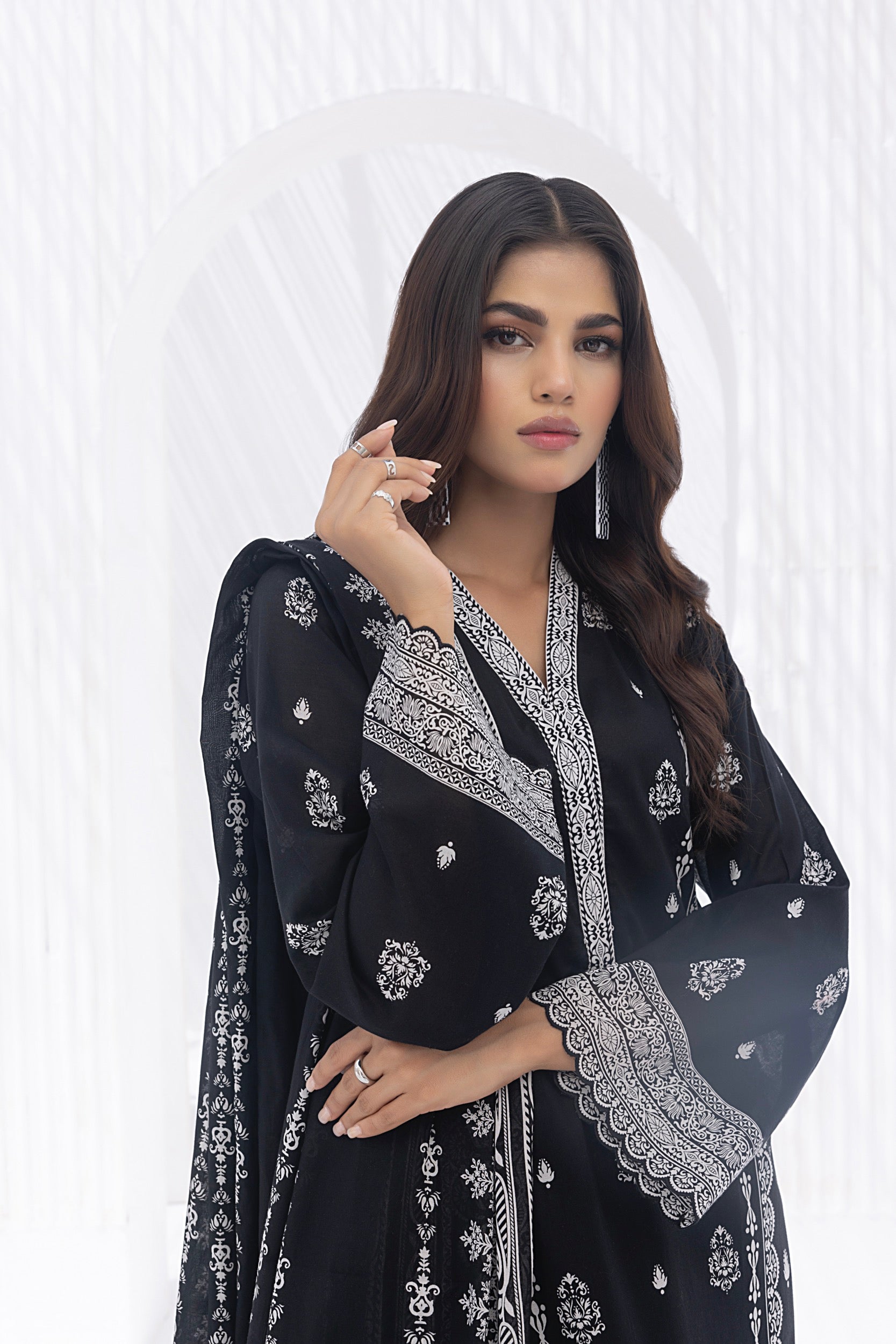 LSM | Winter Marina 24 | 0009 - Official LSM stockist in UK - Sakeena London