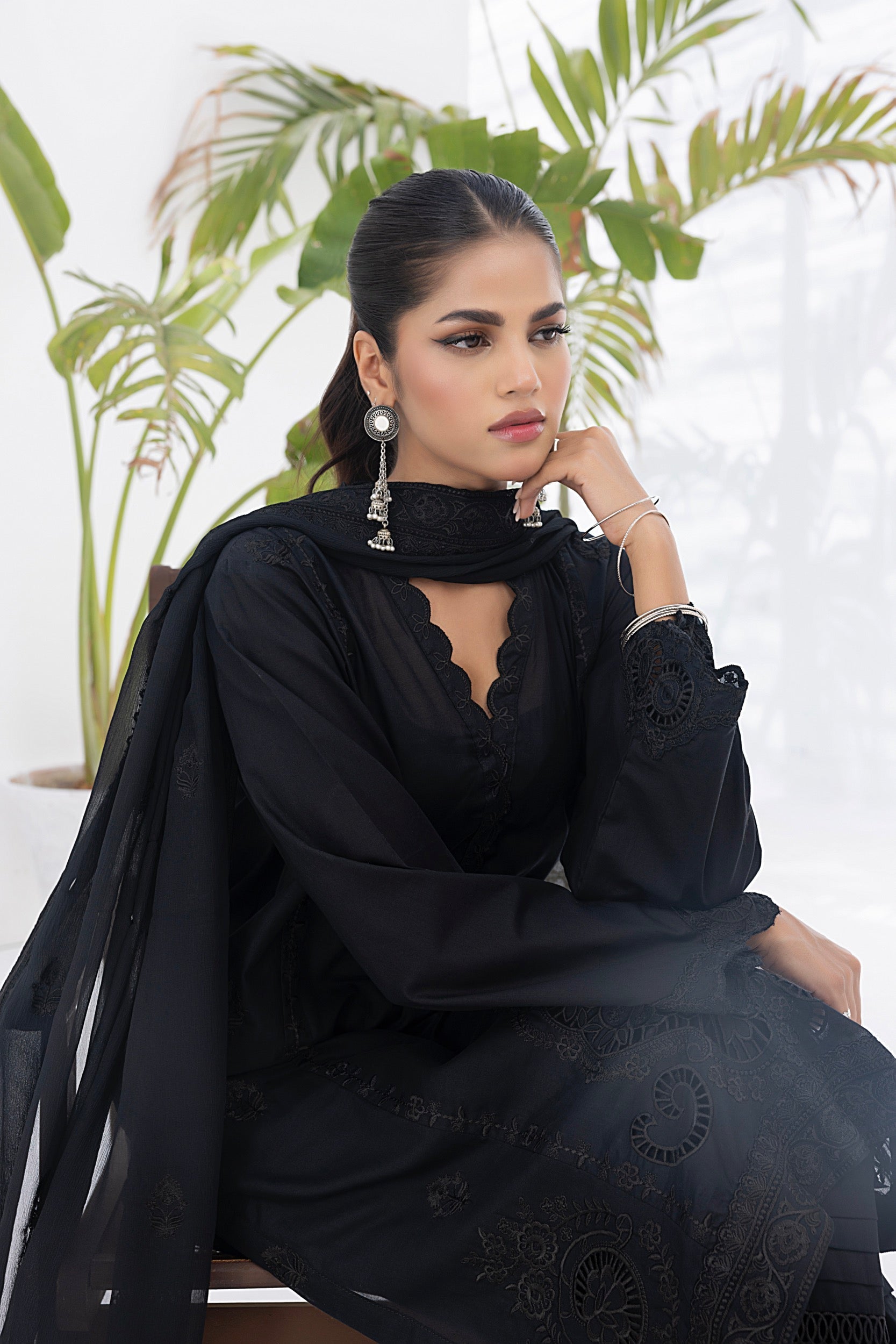 LSM | Winter Marina 24 | 0055 - Official LSM stockist in UK - Sakeena London