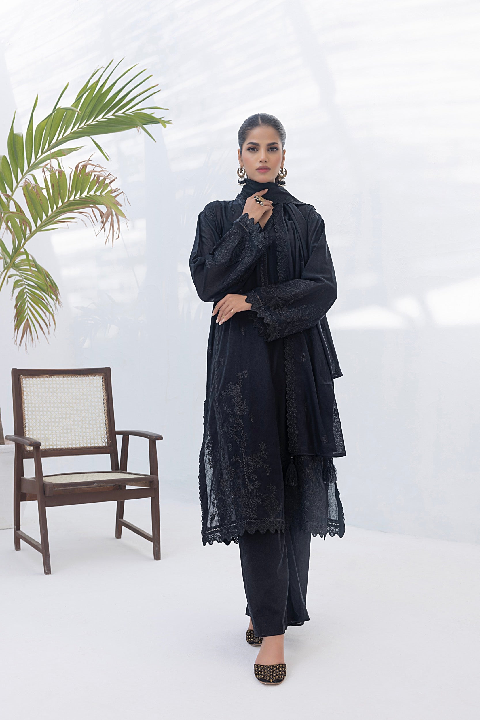 LSM | Winter Marina 24 | 0182 - Official LSM stockist in UK - Sakeena London