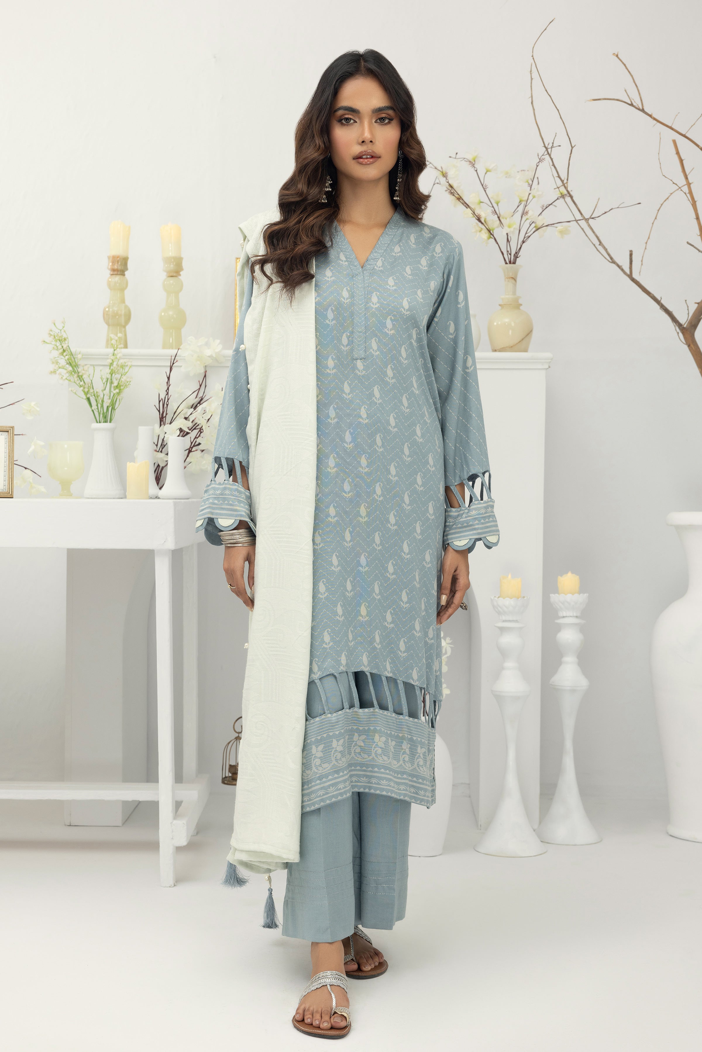 LSM | Winter Marina 24 | 0131-B - Official LSM stockist in UK - Sakeena London