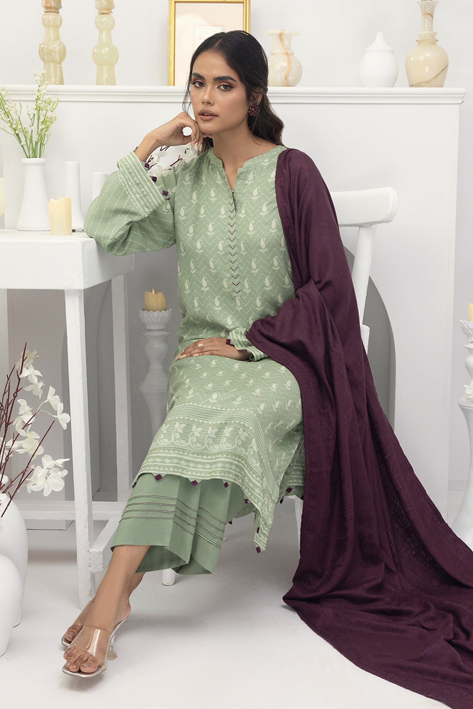LSM | Winter Marina 24 | 0131 - Official LSM stockist in UK - Sakeena London