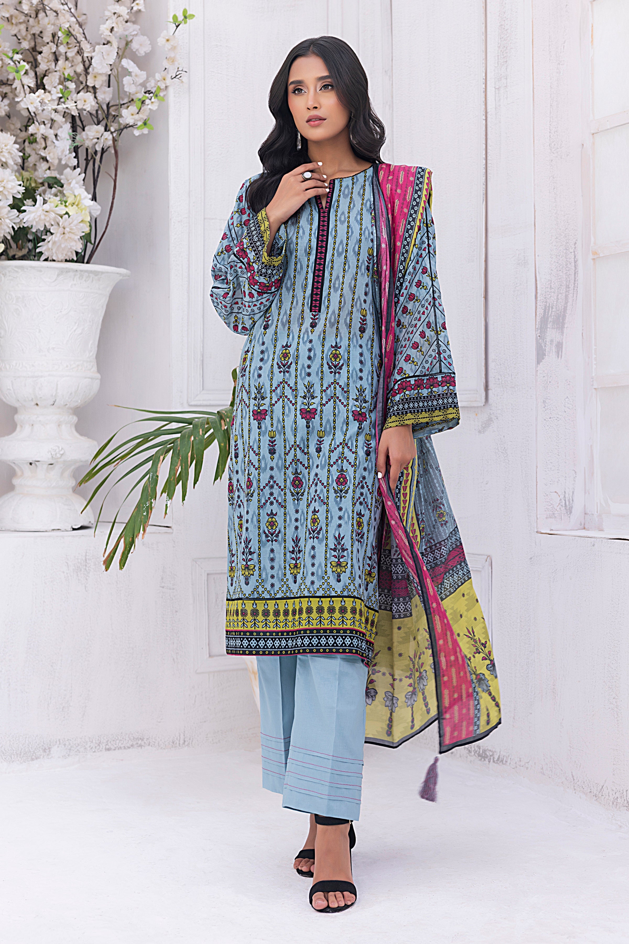 LSM | Winter Marina 24 | 0062 - Official LSM stockist in UK - Sakeena London