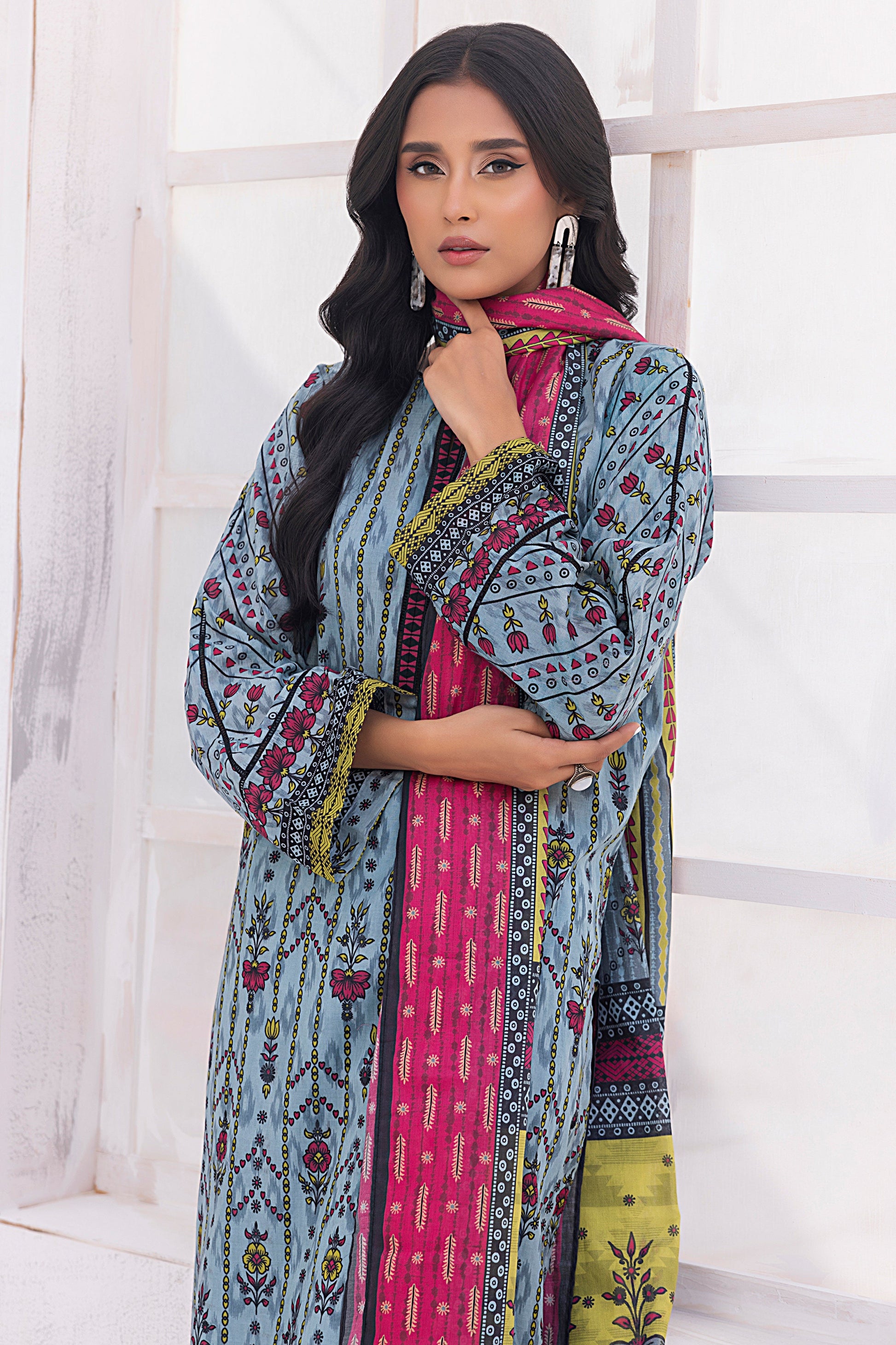 LSM | Winter Marina 24 | 0062 - Official LSM stockist in UK - Sakeena London
