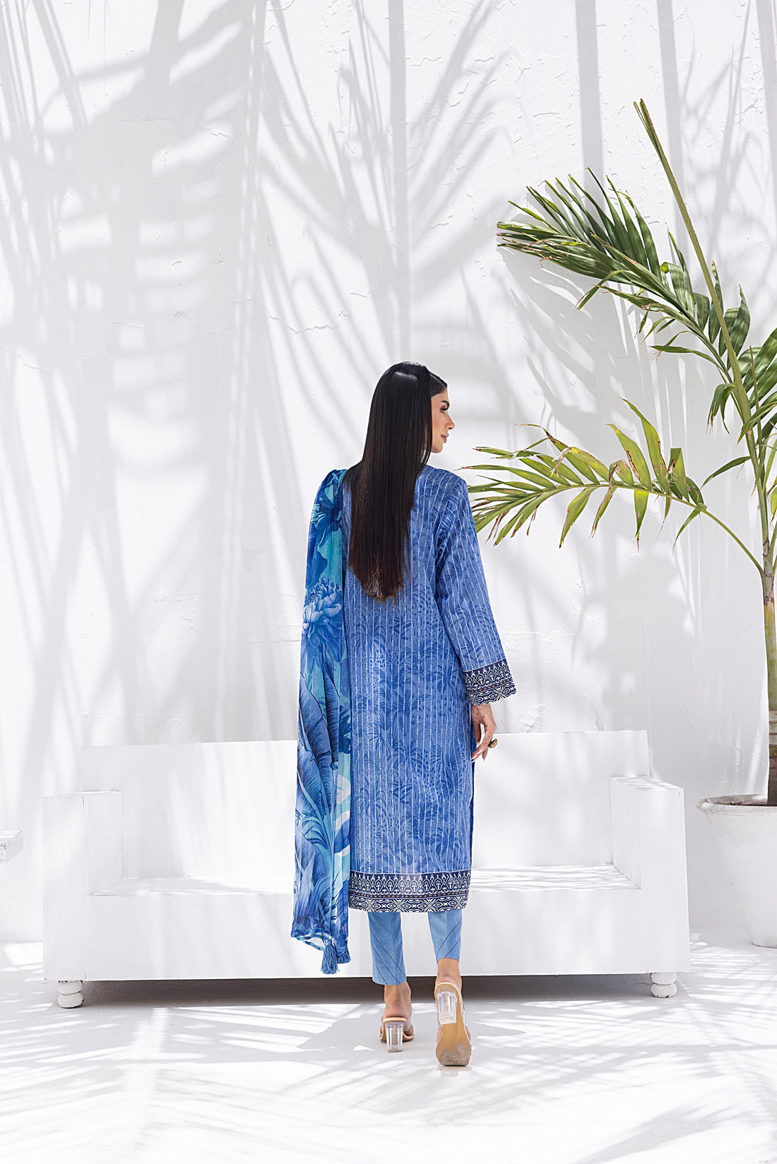 LSM | Winter Marina 24 | 0101 - Official LSM stockist in UK - Sakeena London