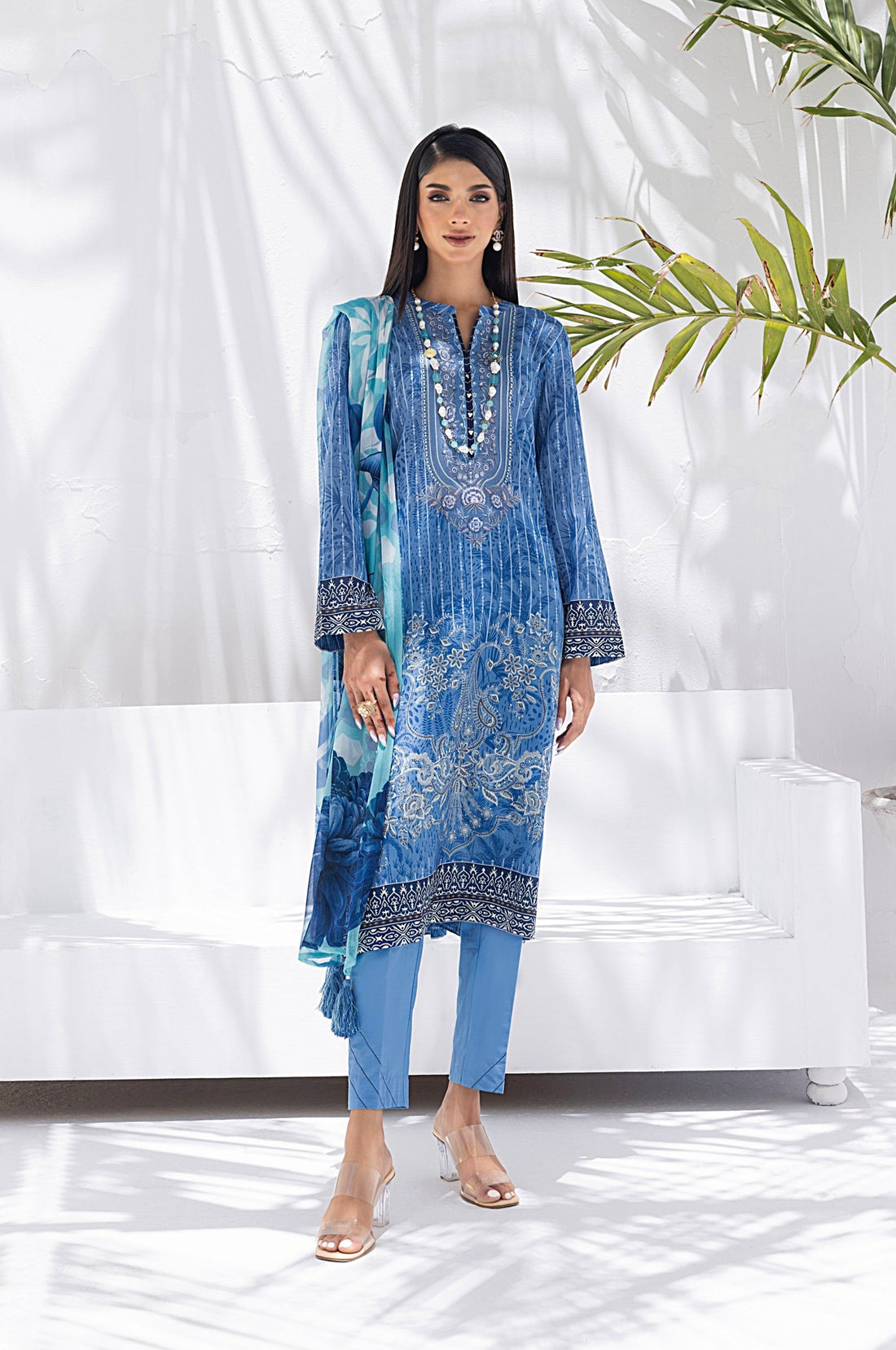 LSM | Winter Marina 24 | 0101 - Official LSM stockist in UK - Sakeena London