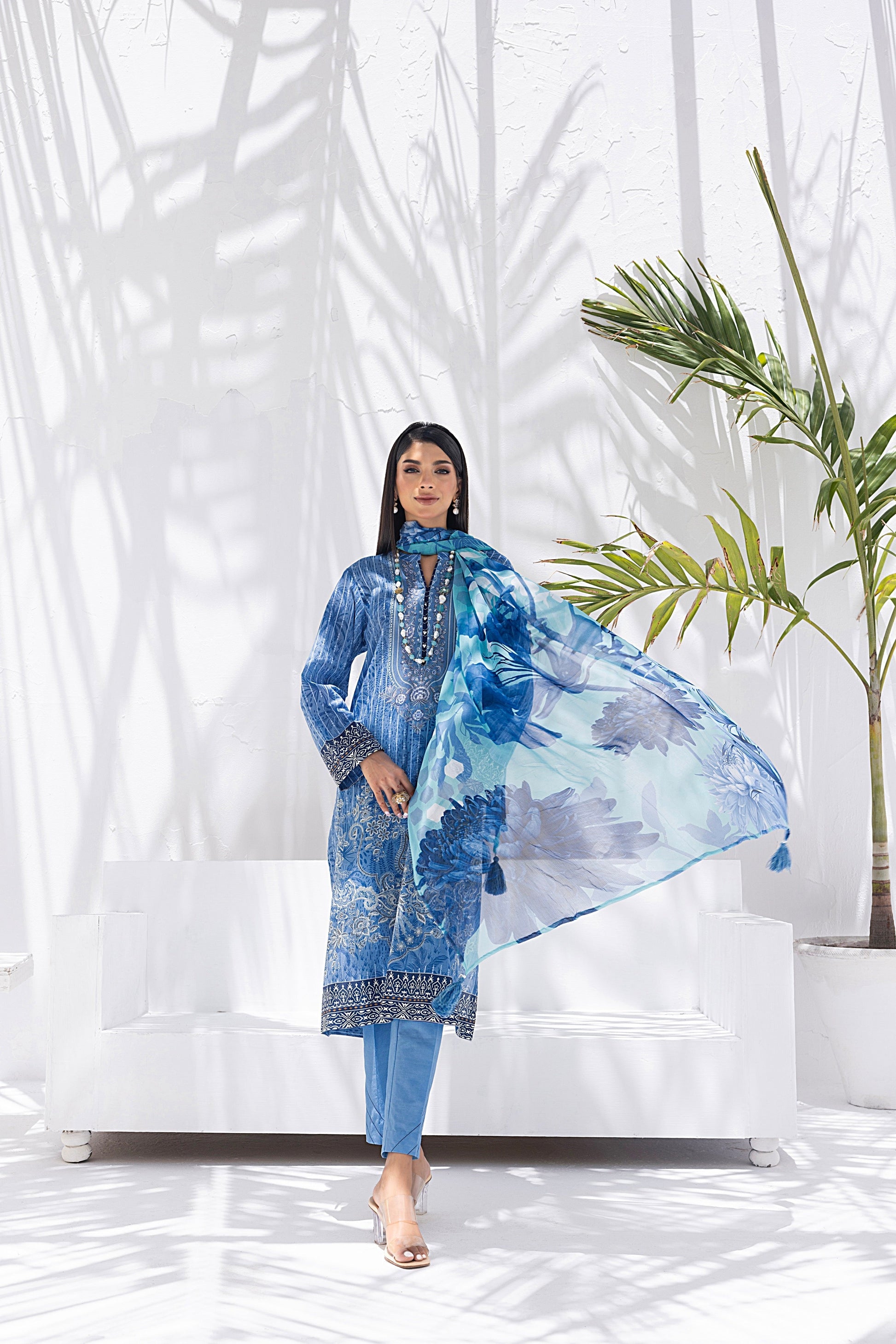LSM | Winter Marina 24 | 0101 - Official LSM stockist in UK - Sakeena London