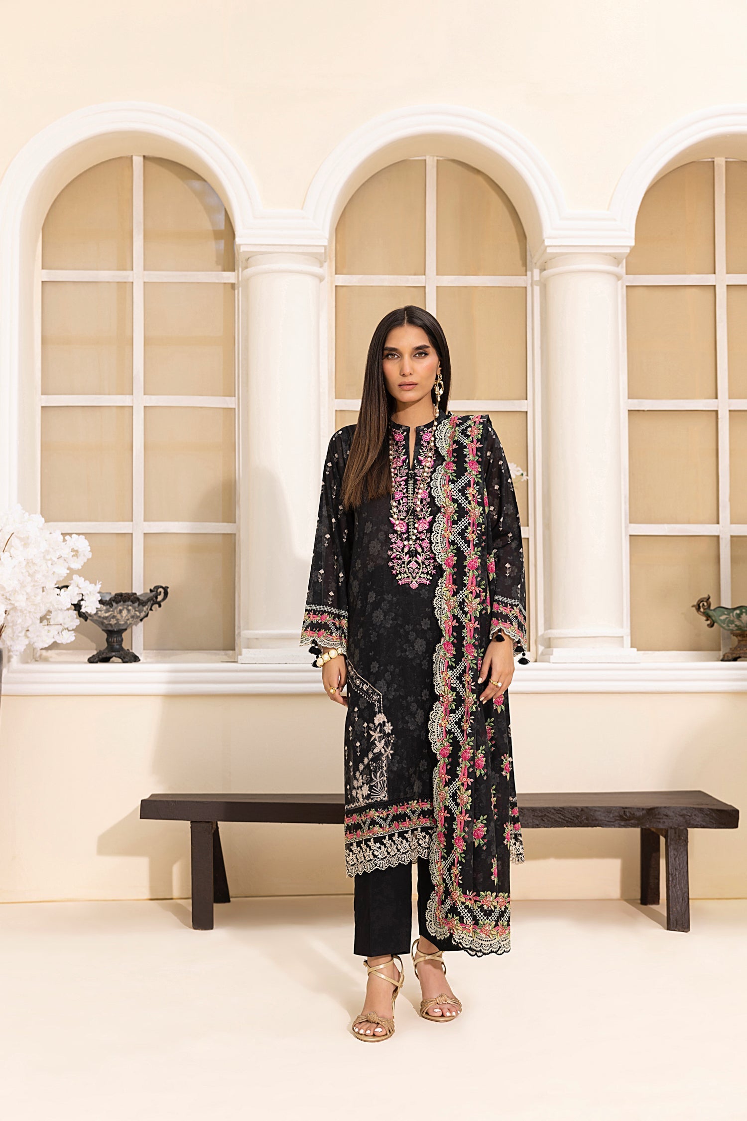 LSM | Embroidered and Printed Lawn | LG-MM-0220 - Official LSM stockist in UK - Sakeena London