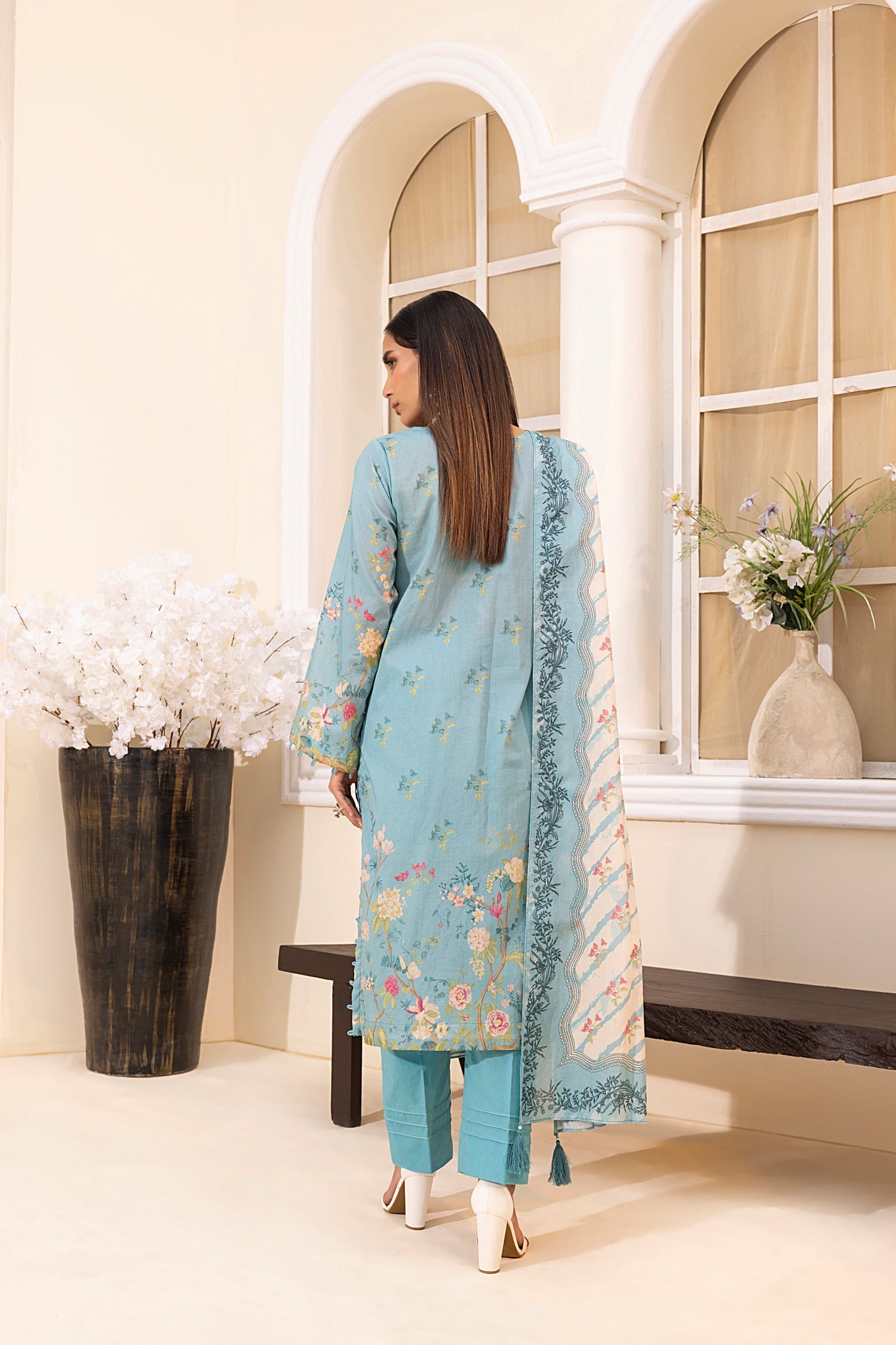 LSM | Embroidered and Printed Lawn | LG-MM-0222 - Official LSM stockist in UK - Sakeena London