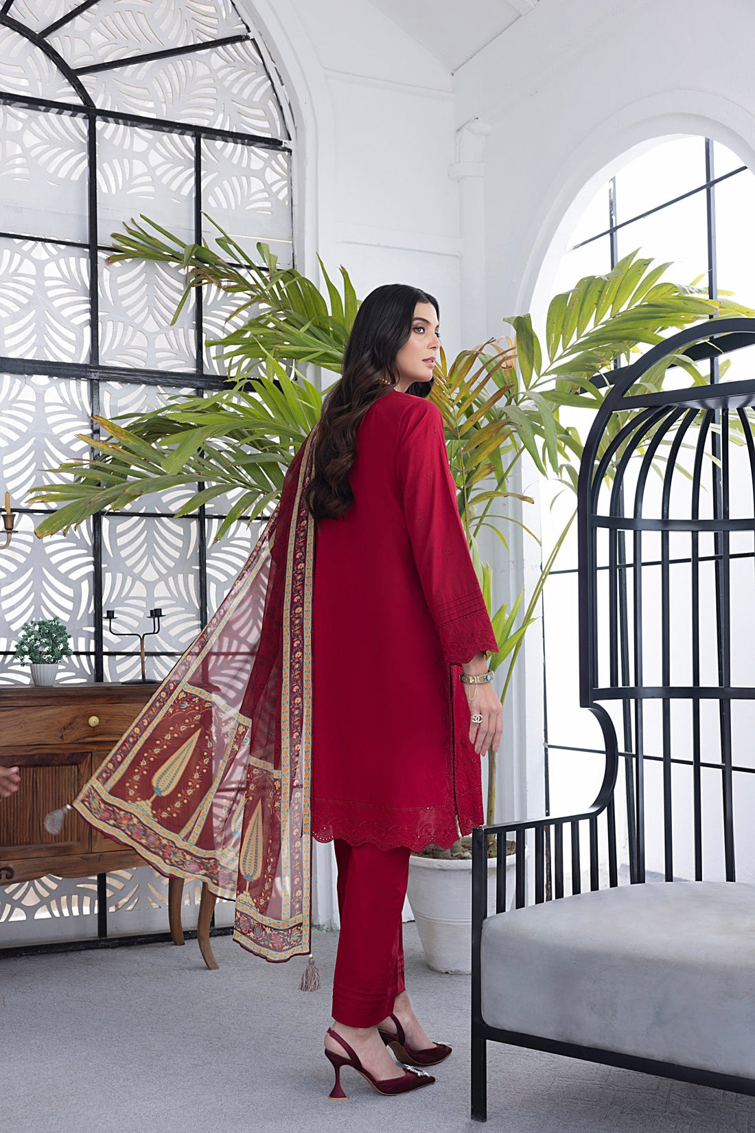 LSM | Winter Marina 24 | 0163 - Official LSM stockist in UK - Sakeena London